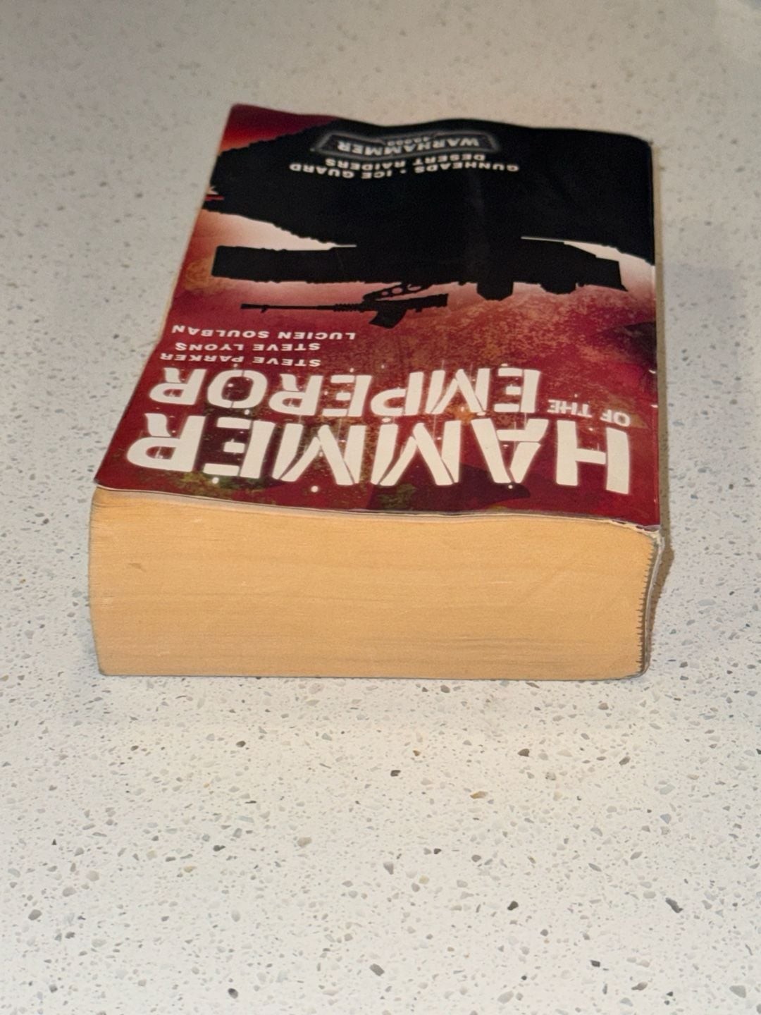 Hammer of the Emperor: Warhammer 40,000 Omnibus Steve Parker, Steve Lyons