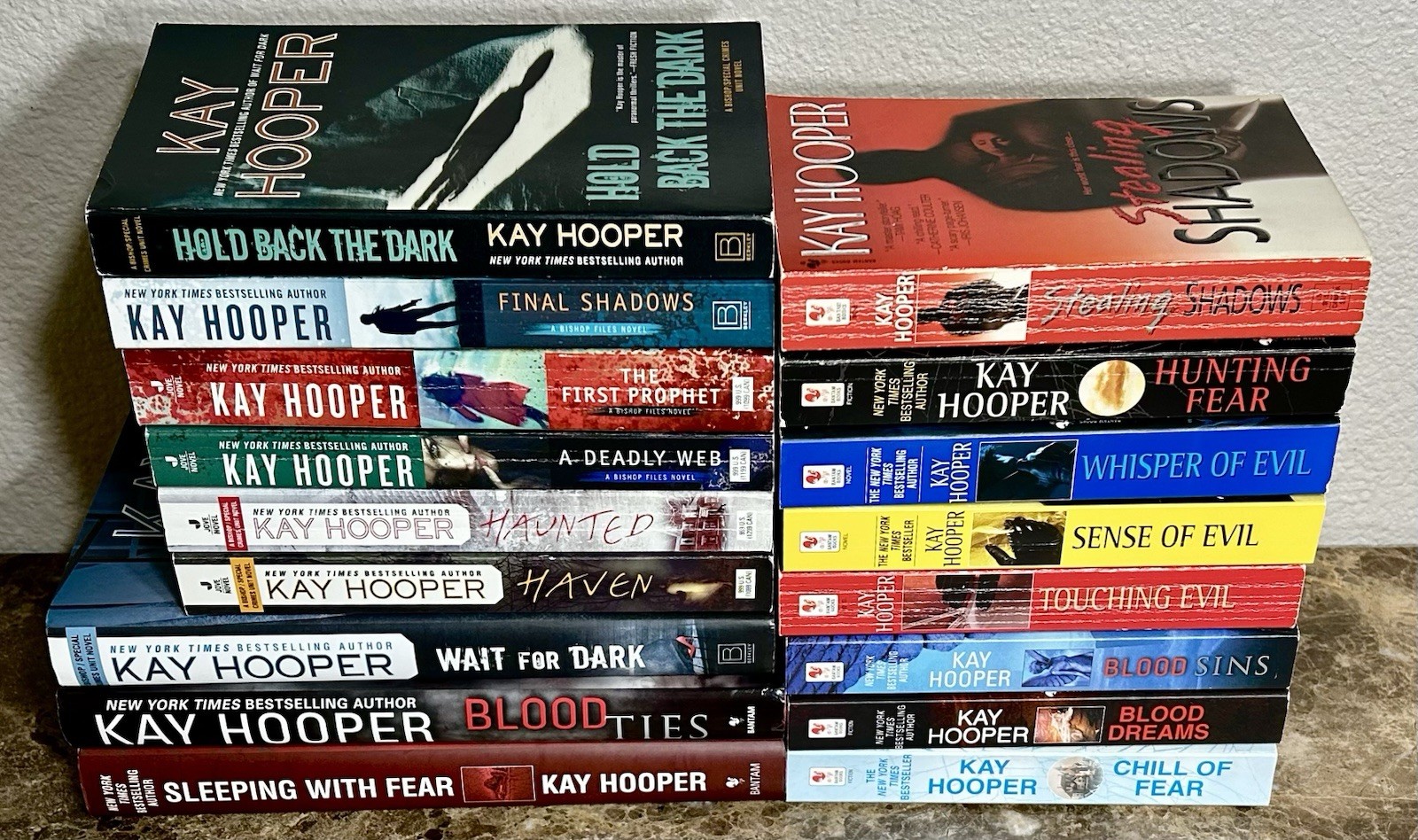 Near Complete Bishop Special Crimes Unit + Bishop Files Lot of 17 by Kay Hooper