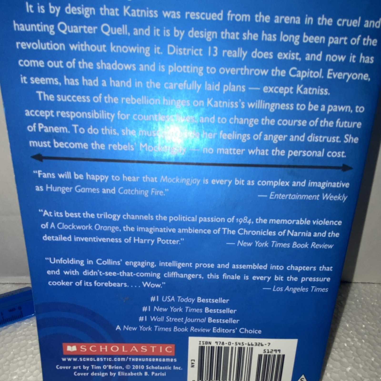Suzanne Collins Mockingjay Hunger Games Book 3 TP 2014 Scholastic 1st Print