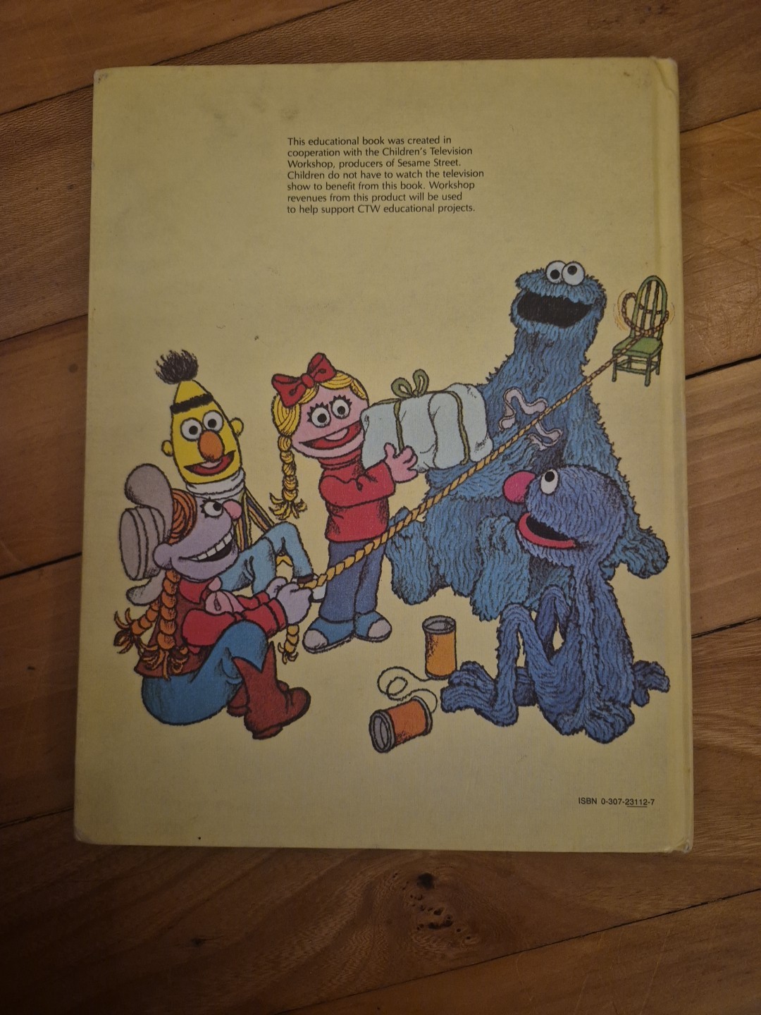 Show and Tell by Patricia Relf – 1980 Sesame Street Book Club Hardcover