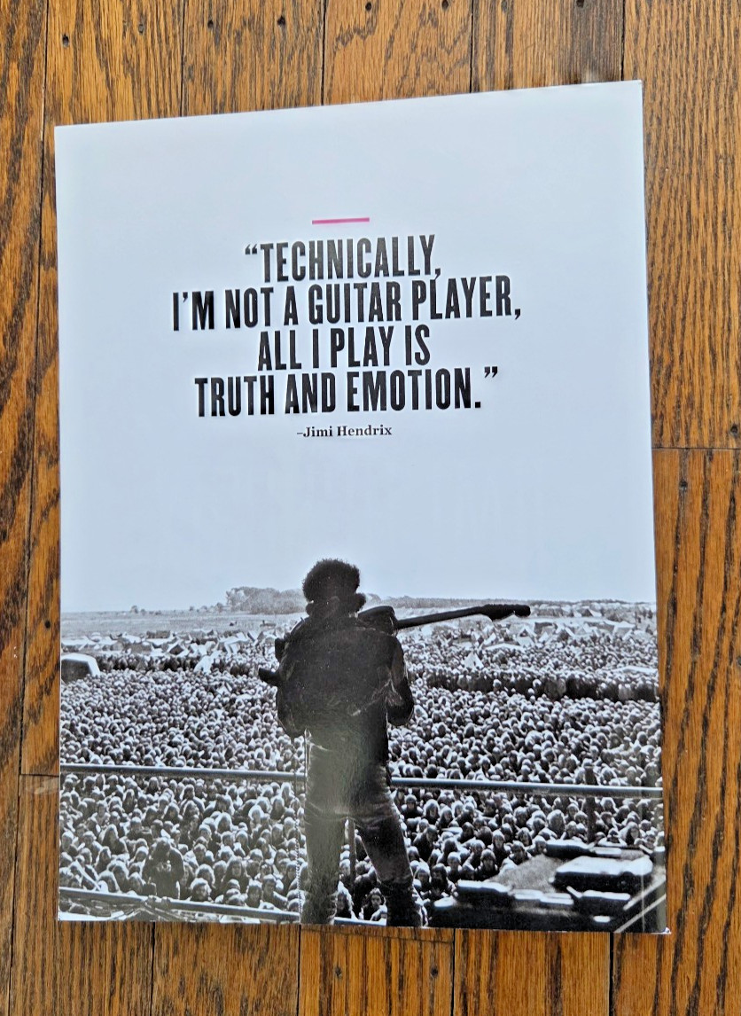 THE STORY OF JIMI HENDRIX – a360 Media Specials- 96 PAGES – LIKE NEW