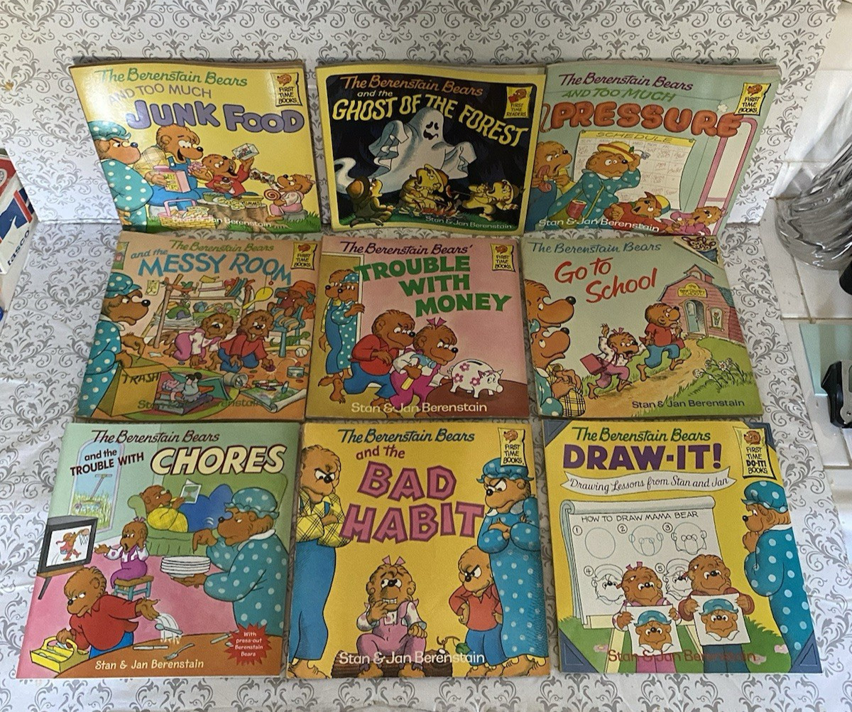 Vintage Lot of 33 Berenstain Bears Books by Stan & Jan Berenstain 1980’s-1990’s