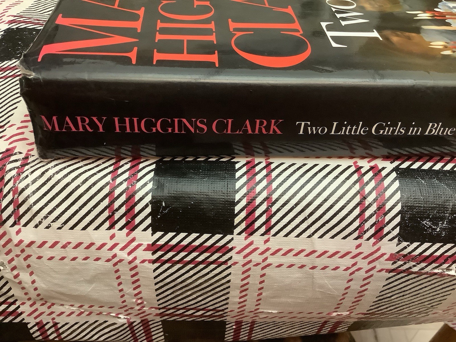 Mary Higgins Clark Large Print Lot Two Little Girls In Blue All By Myself Alone