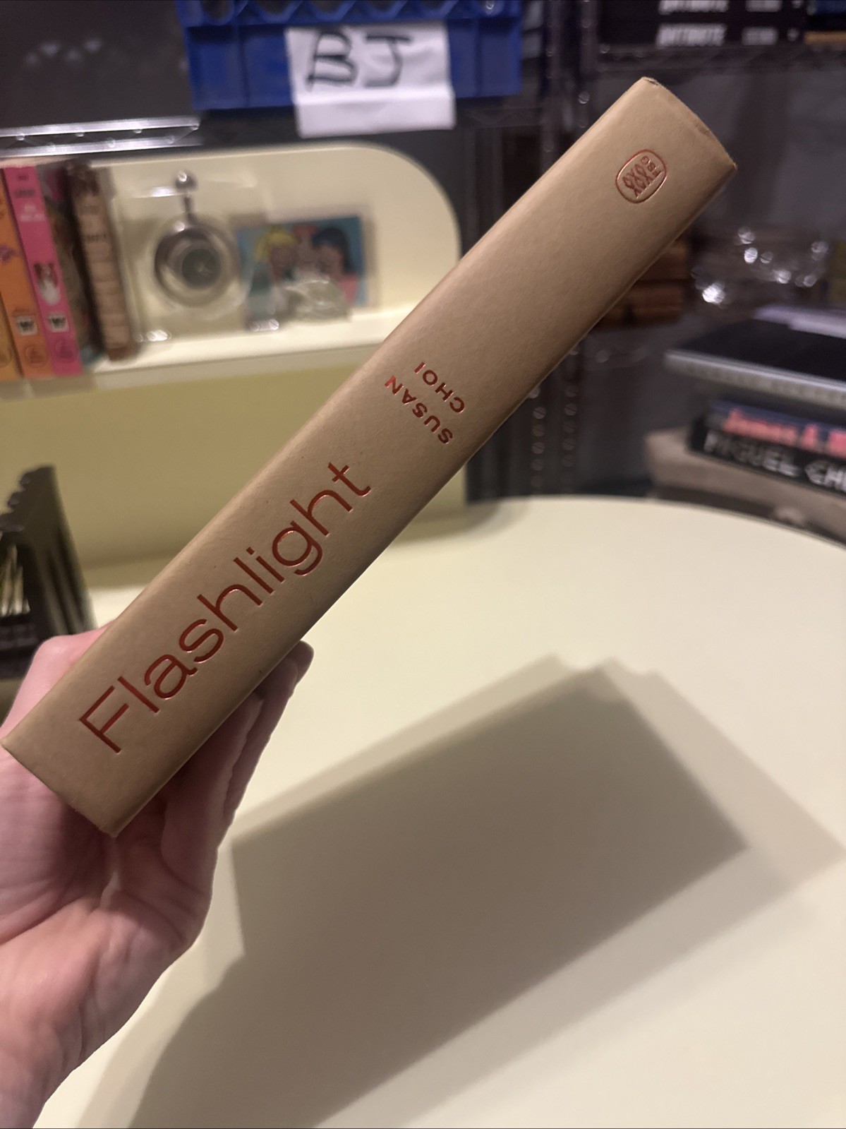 2025 FIRST EDITION FLASHLIGHT SIGNED BY SUSAN CHOI HC COLLECTIBLE BOOK JJ