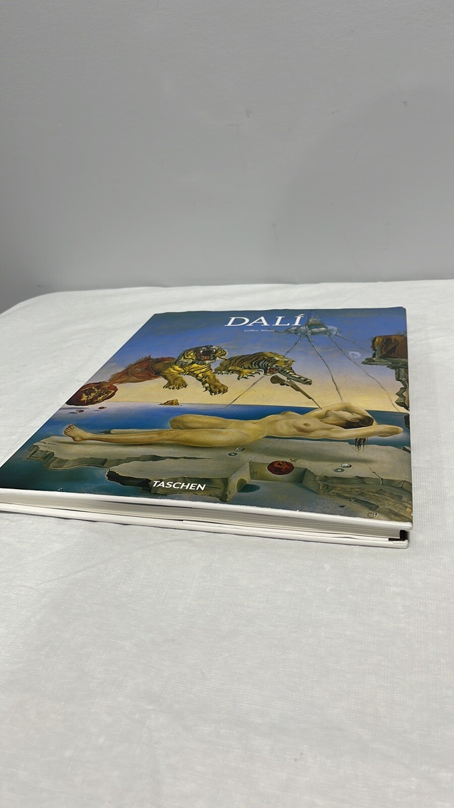 Salvatore Dali by Gilles Neret Taschen book 2012-2013 edition