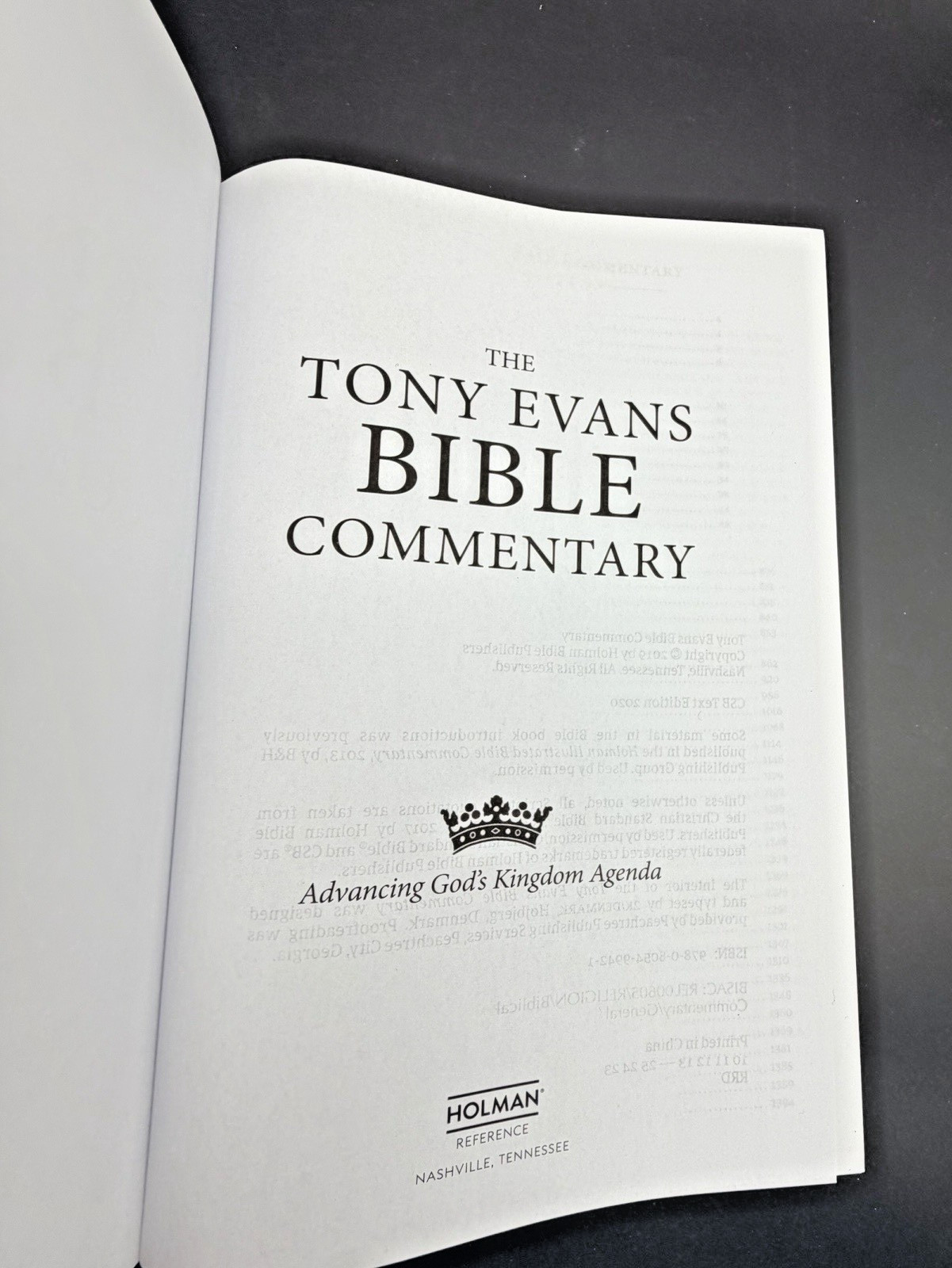 Tony Evans Bible Commentary HC 2019 CSB Holman – Kingdom Agenda Study