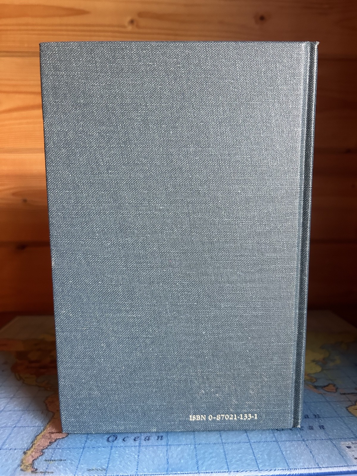 The Commodores by Leonard F Guttridge Classics of Naval Literature Hardcover