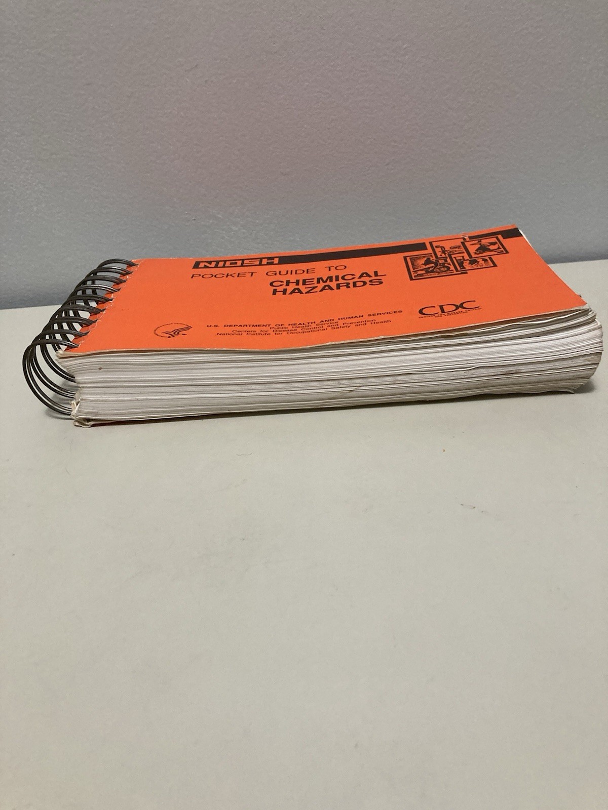 NIOSH Pocket Guide to Chemical Hazards CDC Spiral Bound Book Occupational Safety
