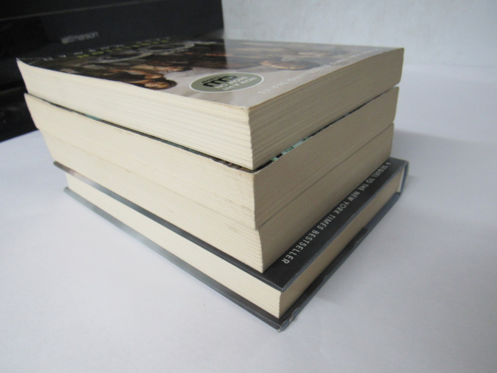 The 100 Kass Morgan Book set Lot of 4 Books- free ship