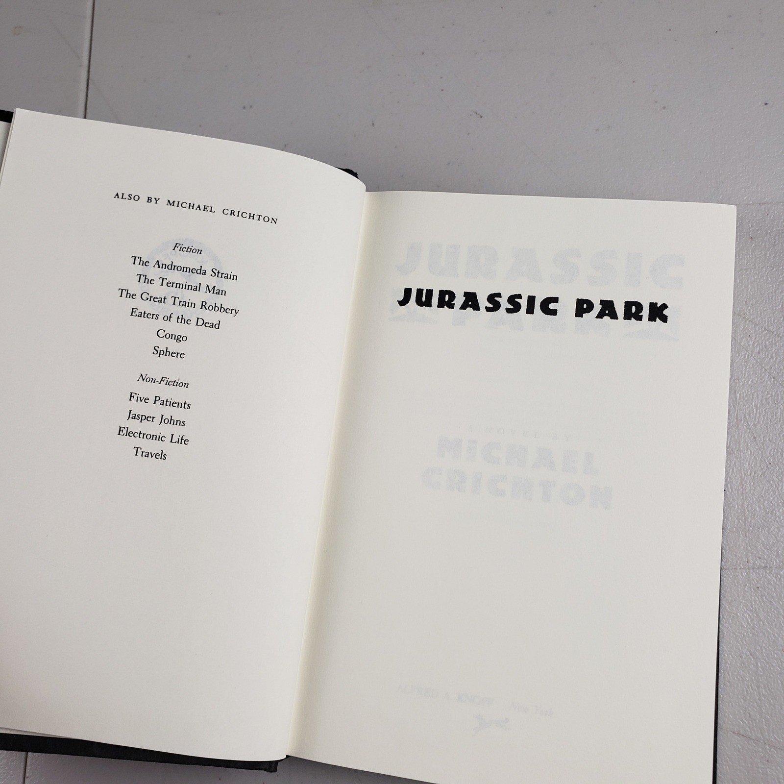 Jurassic Park Michael Crichton 1990 Hardcover Knopf Borzoi Book SciFi