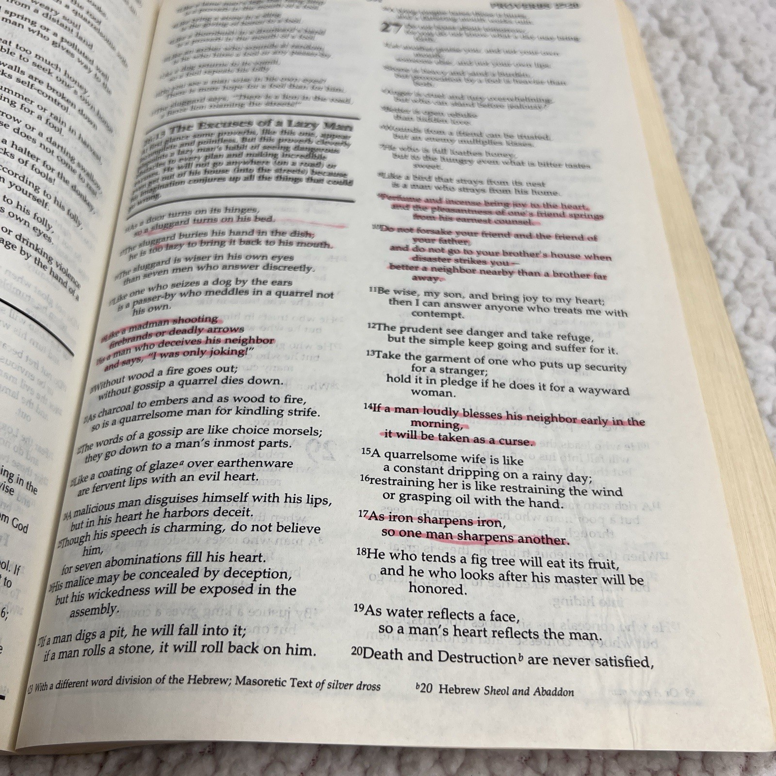 The New Student Bible by Zondervan Staff 1992 Trade Paperback