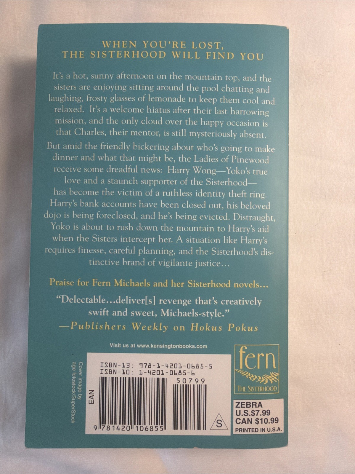 The Sisterhood Ser.: Vanishing Act by Fern Michaels (2010, Trade Paperback)