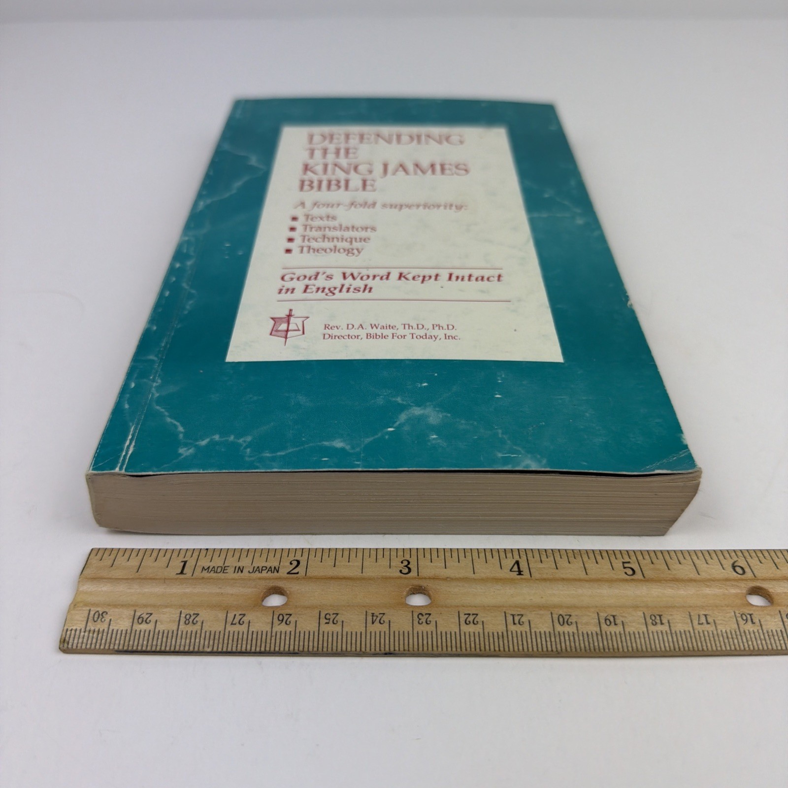 Defending The King James Bible D.A. Waite KJV Superiority 1994 3rd Printing PB