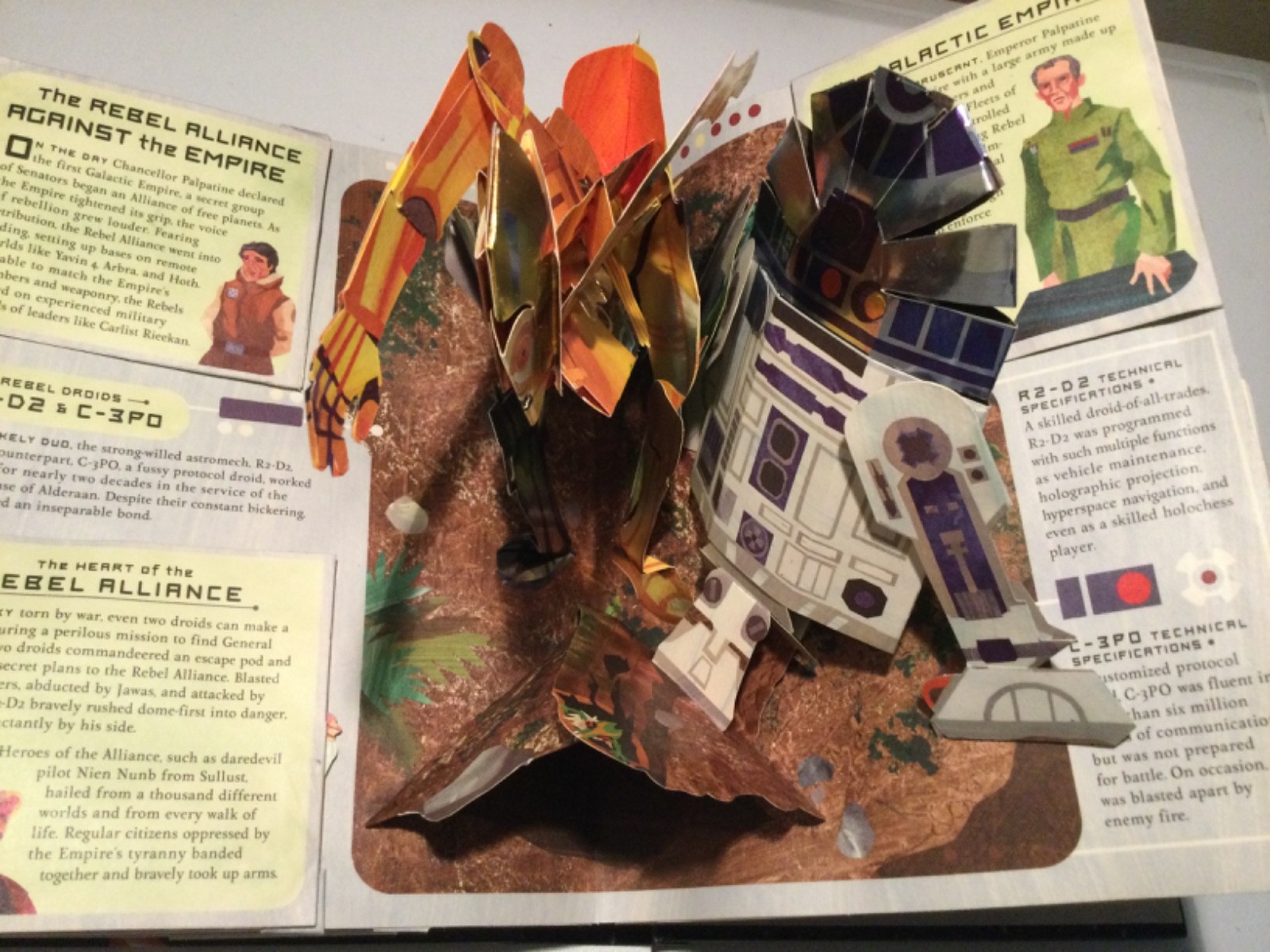Star Wars – A Pop-Up Guide to the Galaxy by Matthew Reinhart (2007 Hardcover)