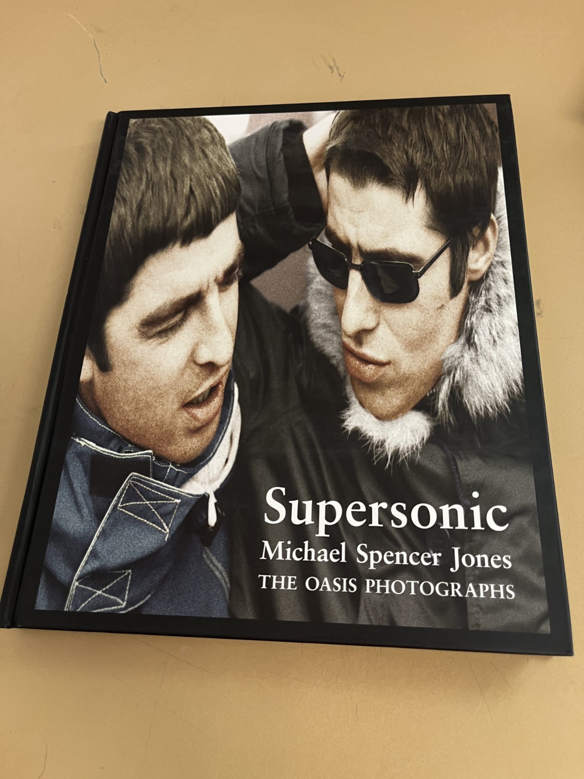 Supersonic The Oasis Photographs By Michael Spencer Jones, PLEASE READ