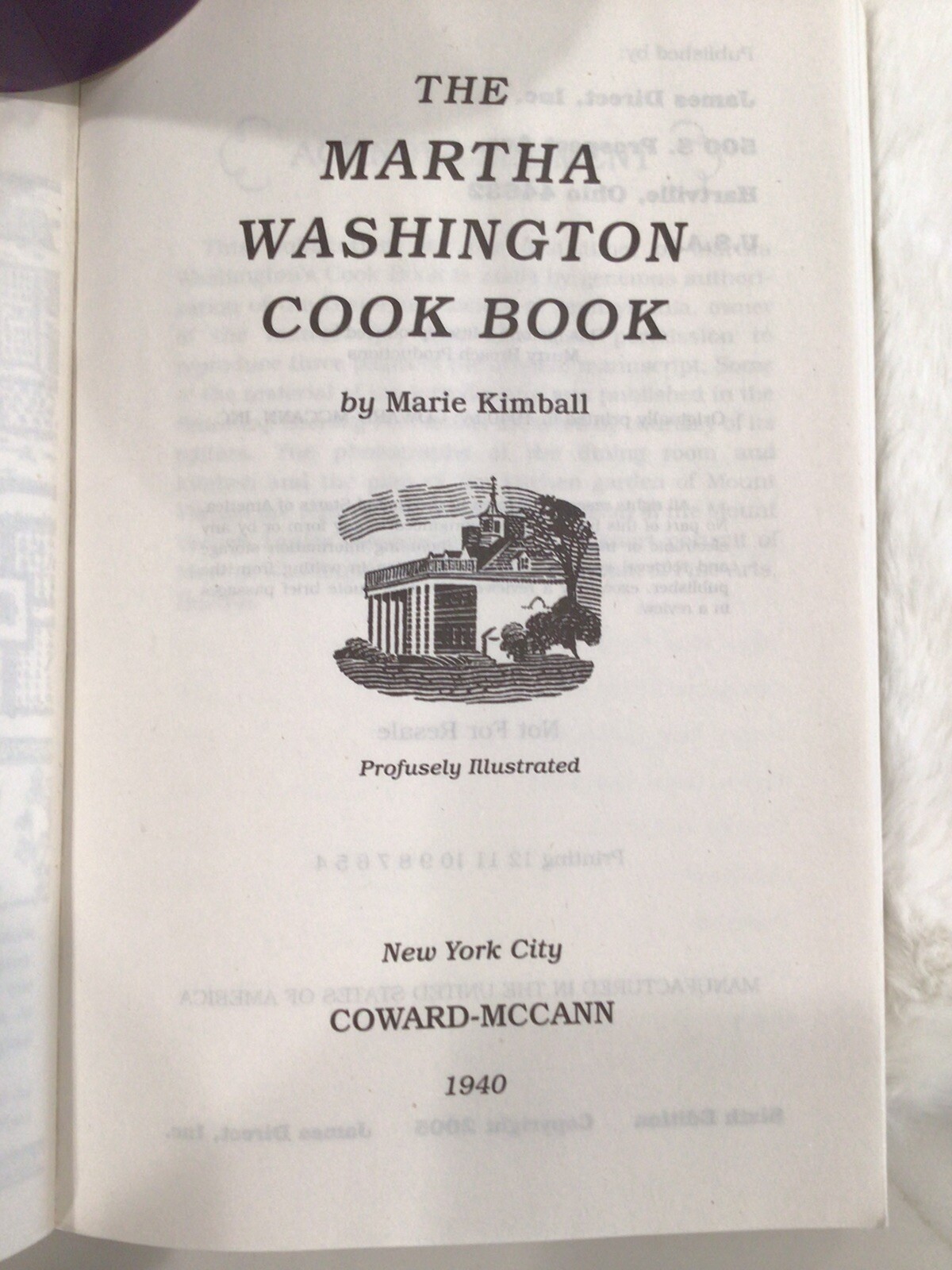 Martha Washington COOKBOOK 204 pages by Marie Kimball 2005
