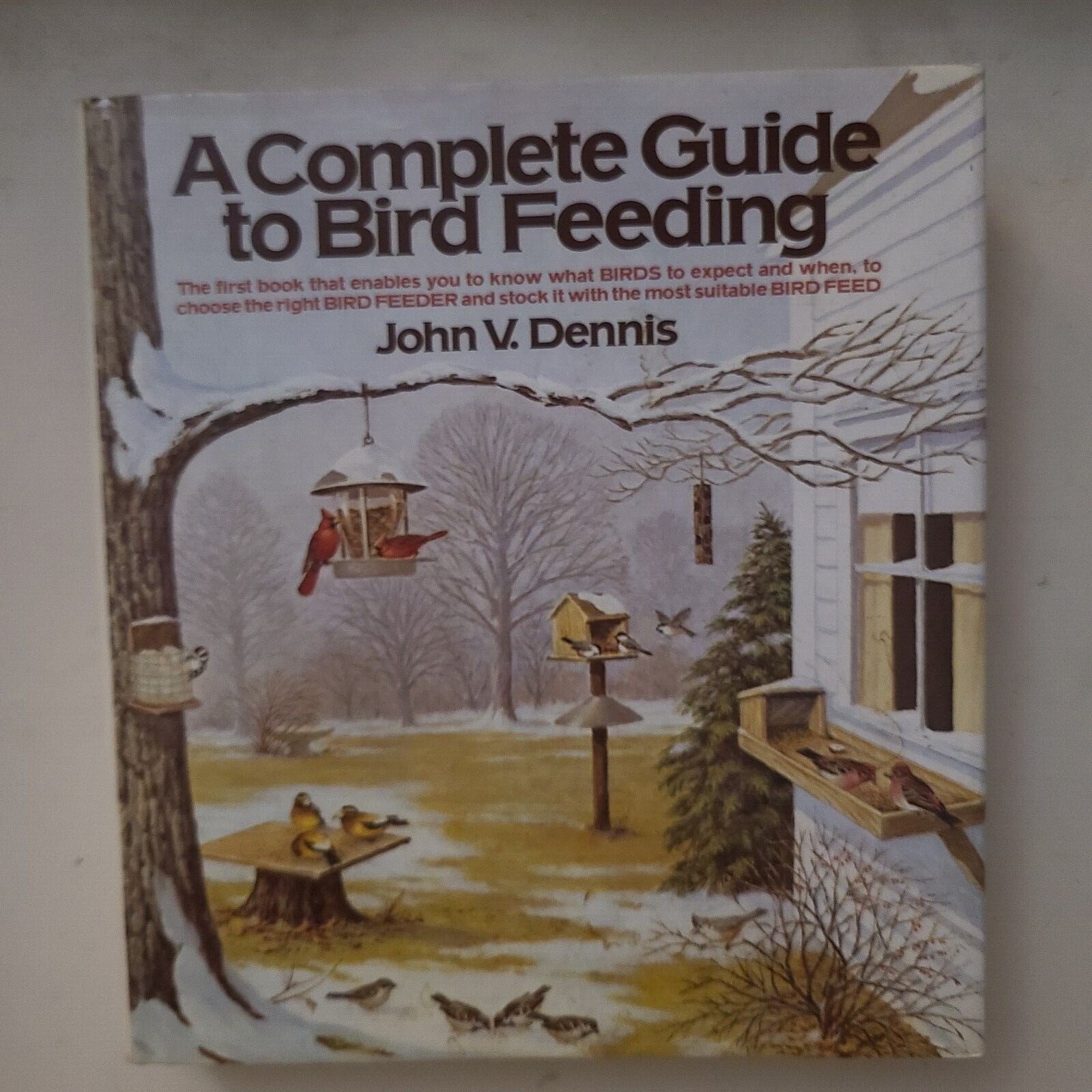 2 Book Lot ~ BIRDHOUSES + COMPLETE GUIDE TO BIRD FEEDING ~ HB/PB – VG