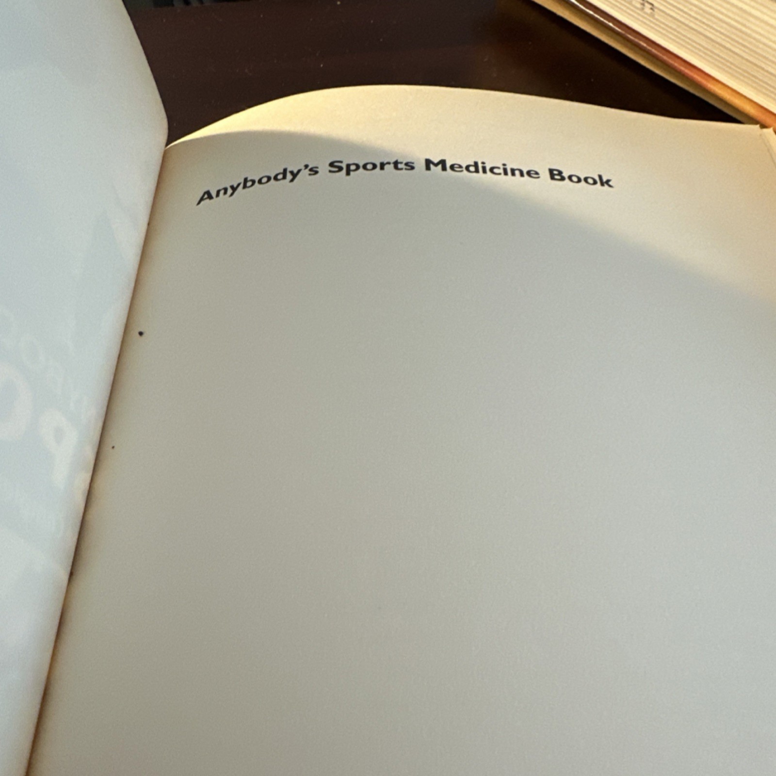 Ten Speed Press Anybody’s Sports Medicine Book Garrick Radetsky 2004 Hardcover