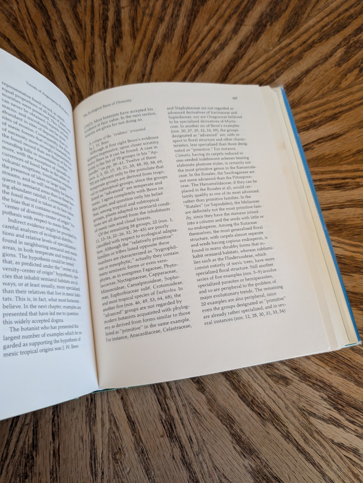 Flowering Plants: Evolution above the Species Level – Hardcover