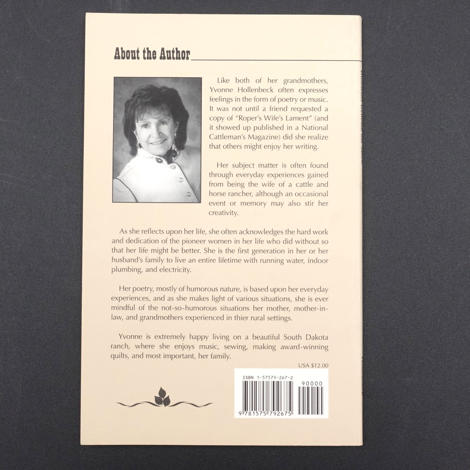 Blossoms Beneath the Snow, Yvonne Hollenbeck 1998 PB Booklet VGC 74 pages