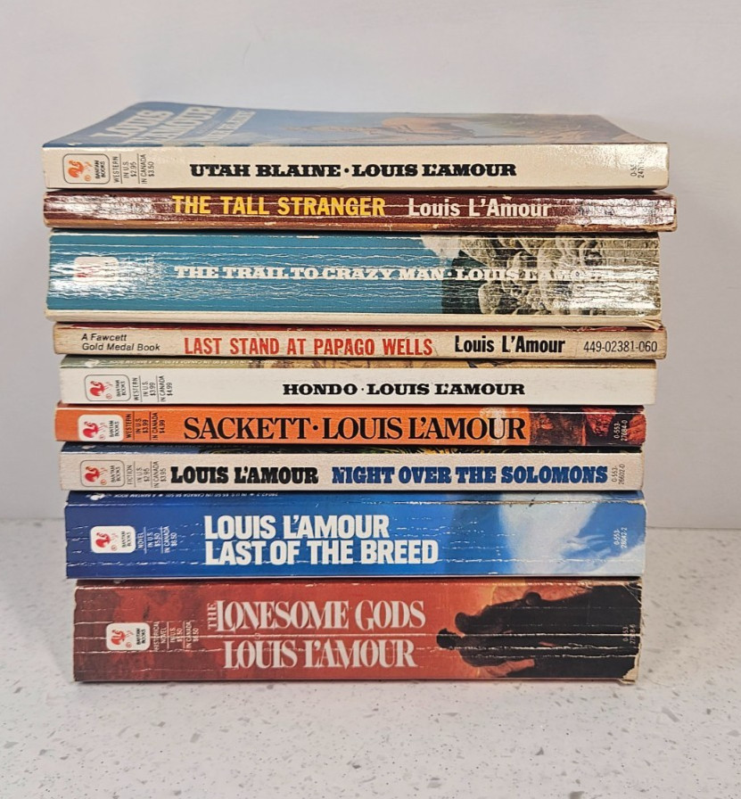 Mixed lot of Hardback & paperback books various Authors, Titles, Genres SEE DESC