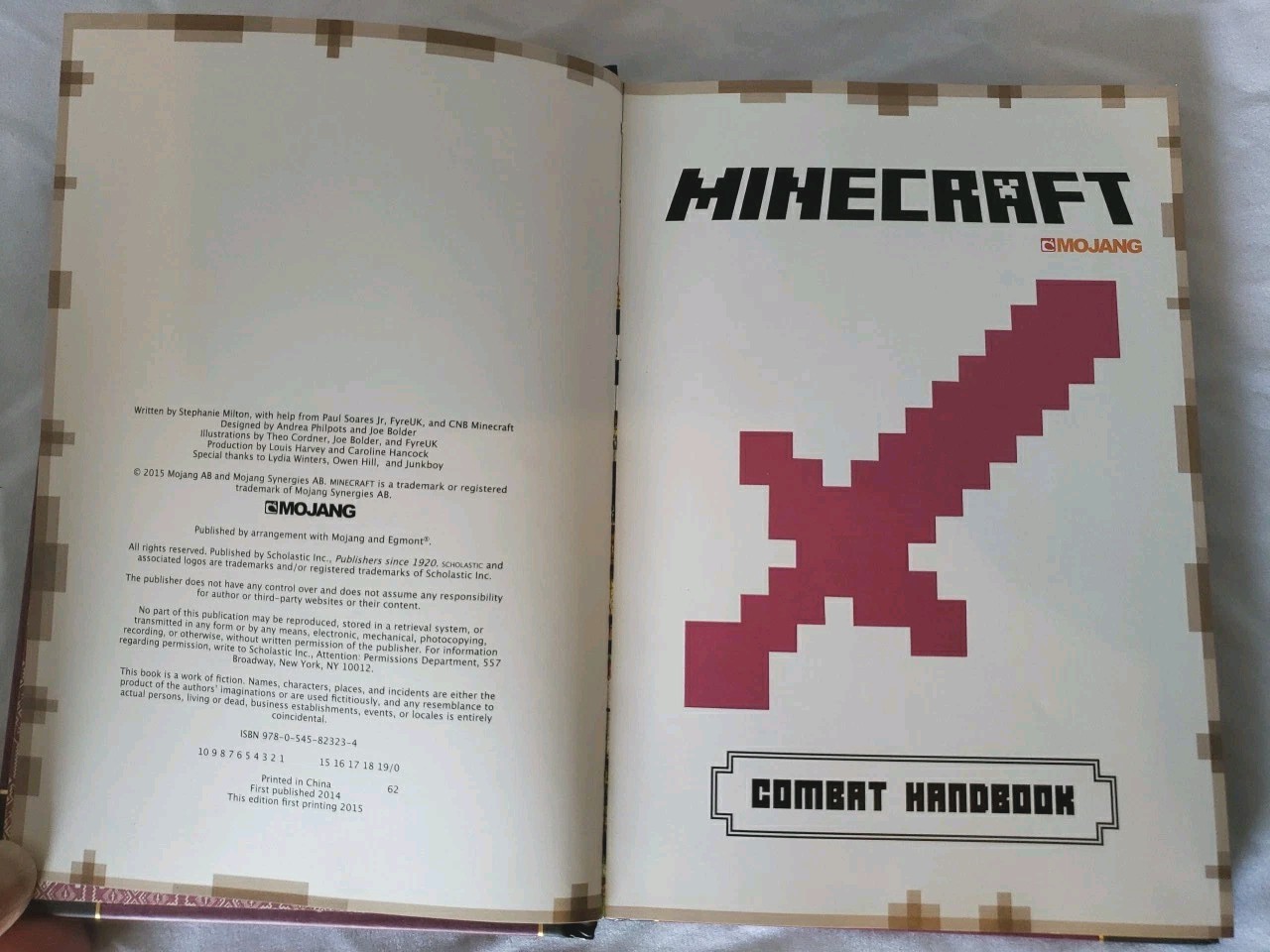 Minecraft Handbook Collection – Majong – Egmont Scholastic 4 Book Set LOT