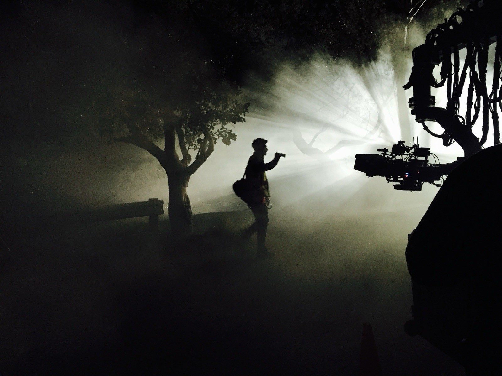 Special Effects – Secrets Of On Set Mechanics Effects. -See N Read How We Did It