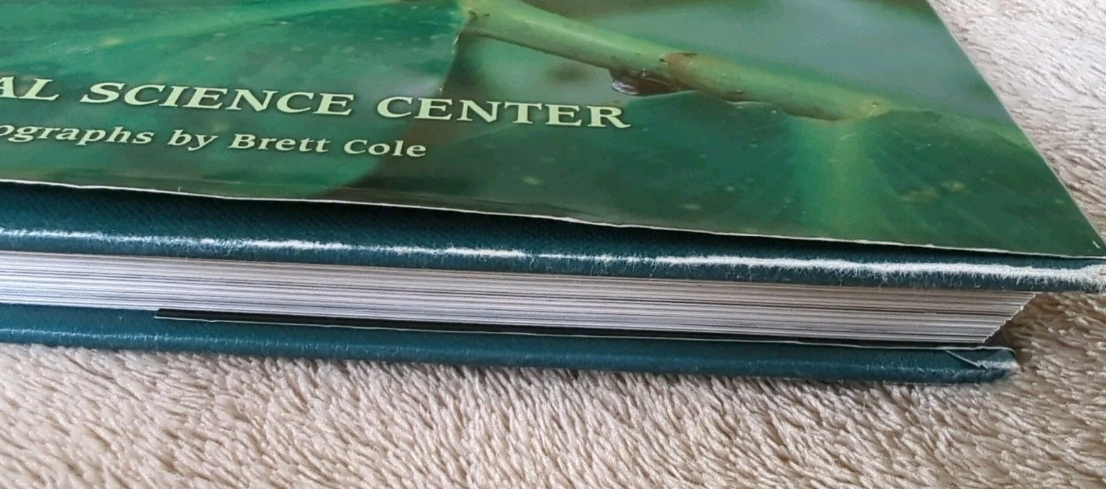 Monteverde: Cloud Forest Preserve Hardcover. English & Spanish, 152 pages