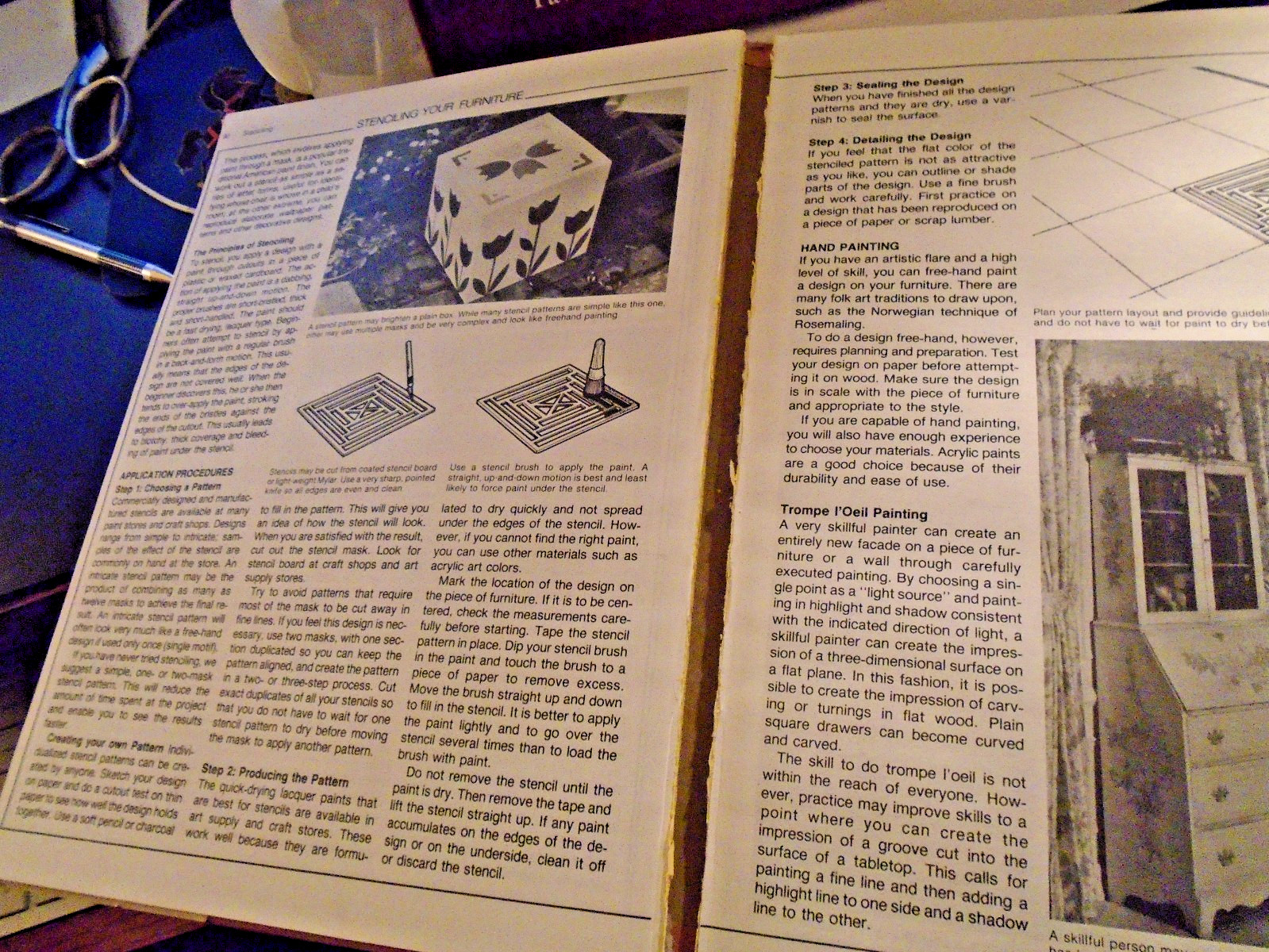 3 WOOD FINISHING BOOKS BY-NELSON, MEREDITH CORP & CREATIVE HOMEOWNER PRESS D-40