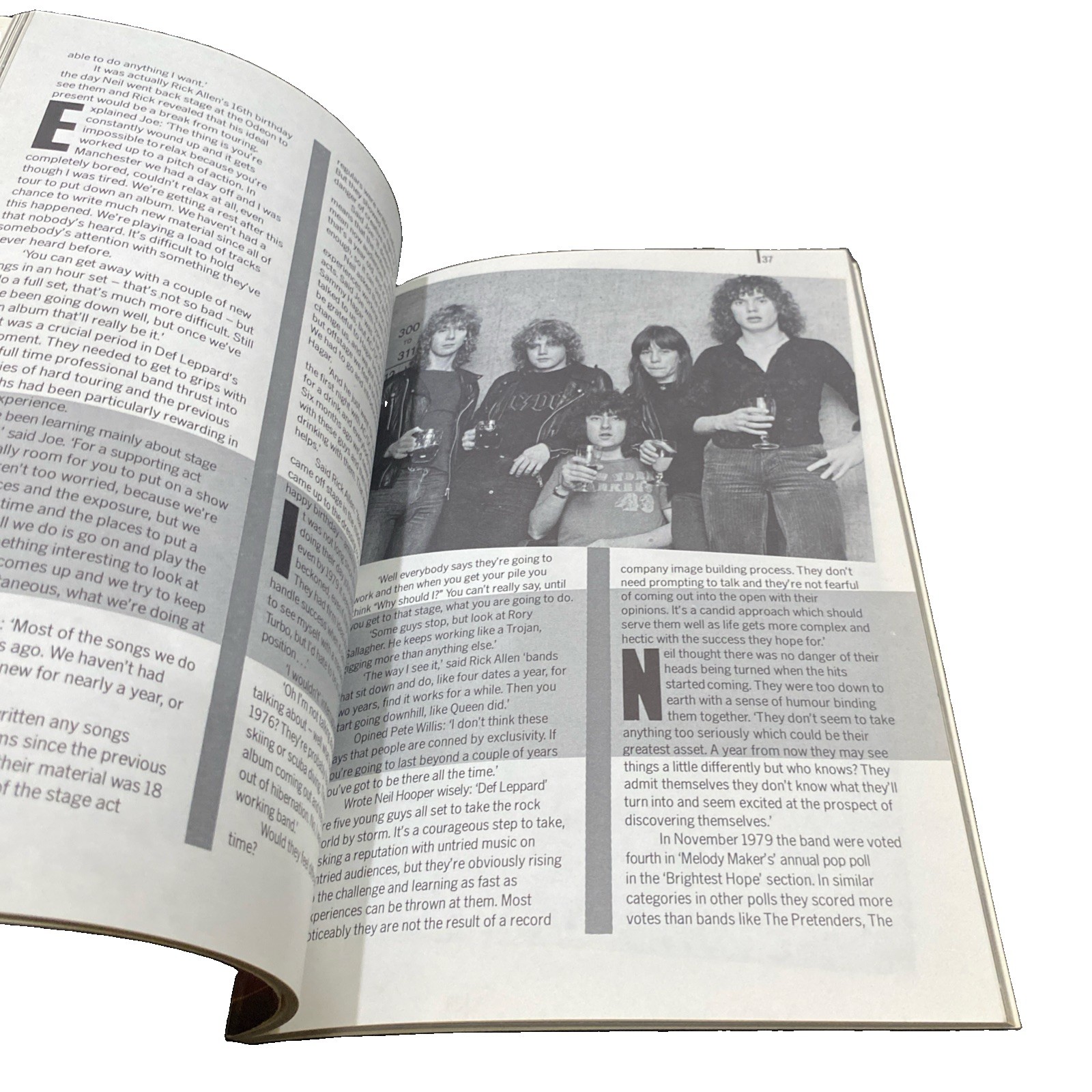 Def Leppard: An Illustrated Biography By Chris Welch 1984 Book