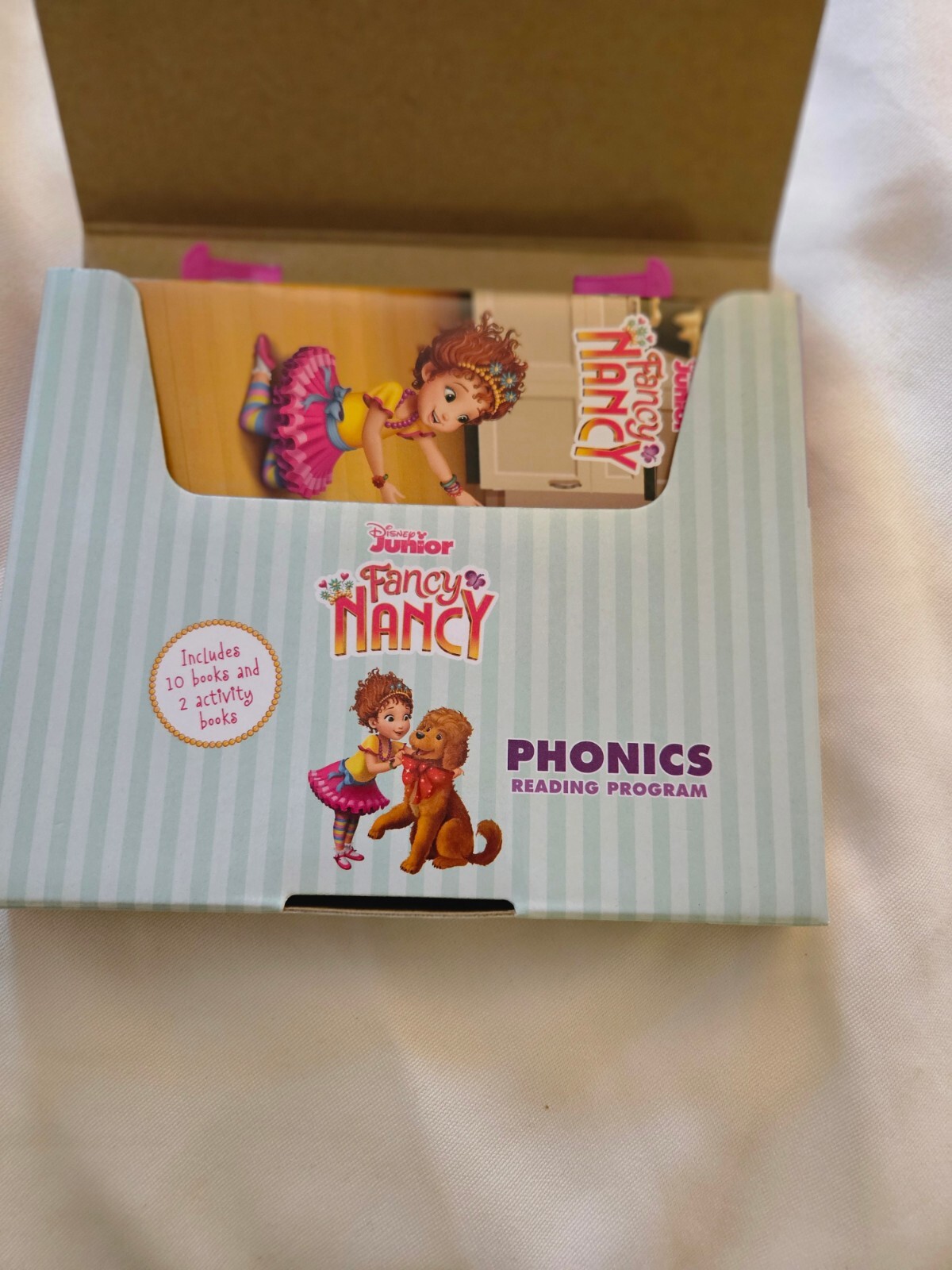 Fancy Nancy: Phonics Reading Program (Disney Junior) – Novelty Book -Excellent
