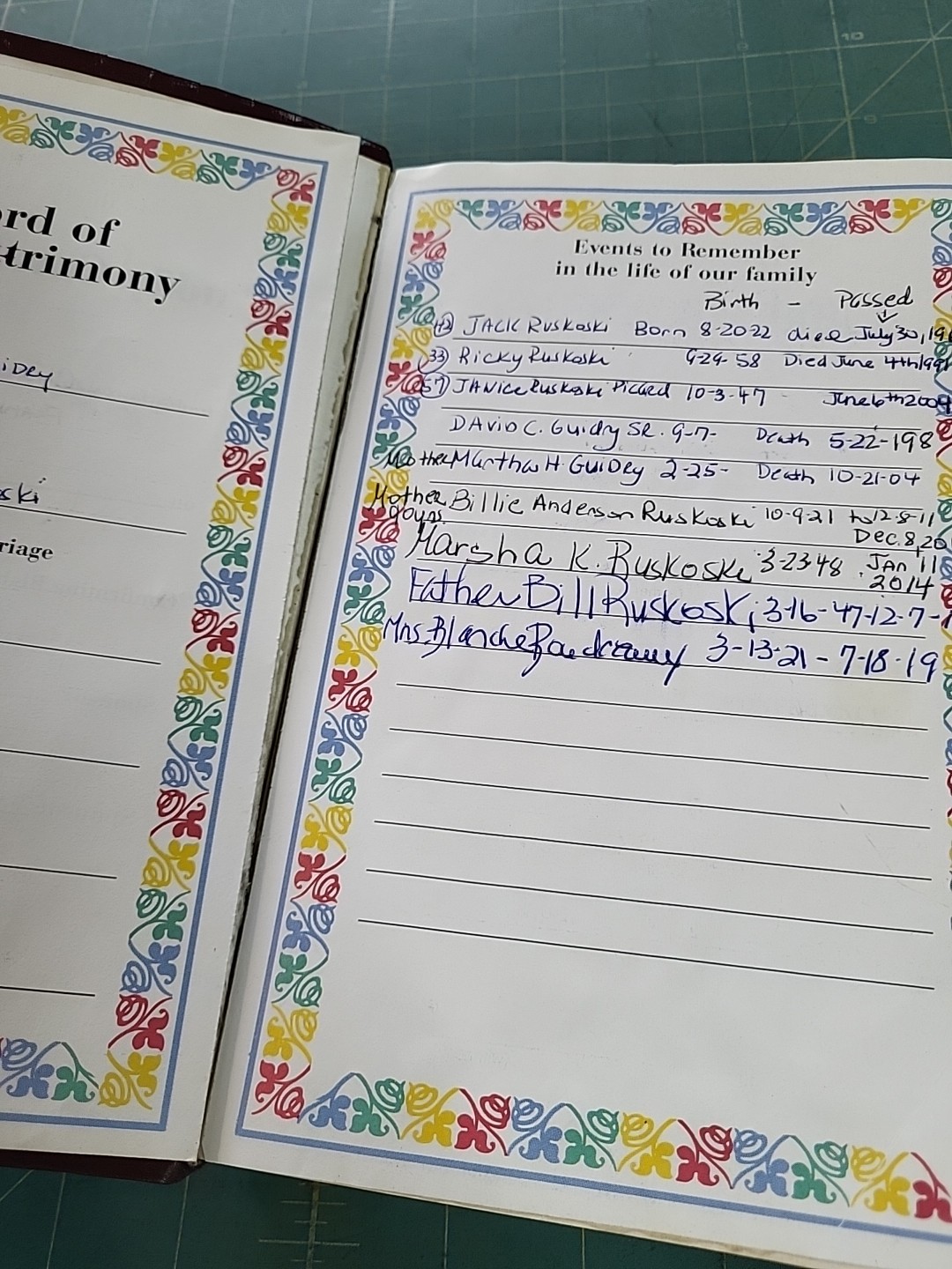 Catholic First Communion Holy Bible – 9053NCBG – Catholic Bible Press -SEE PHOT