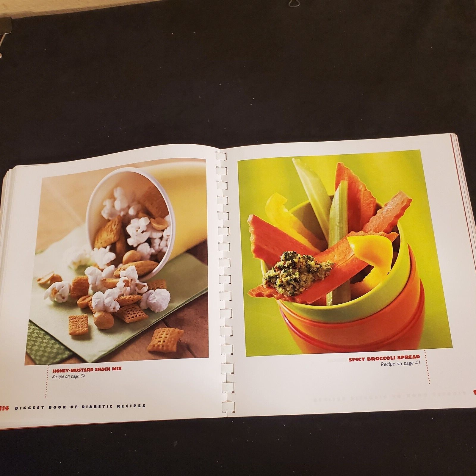 Better Homes and Gardens Biggest Book of Diabetic Recipes Spiral Bound 415 pages