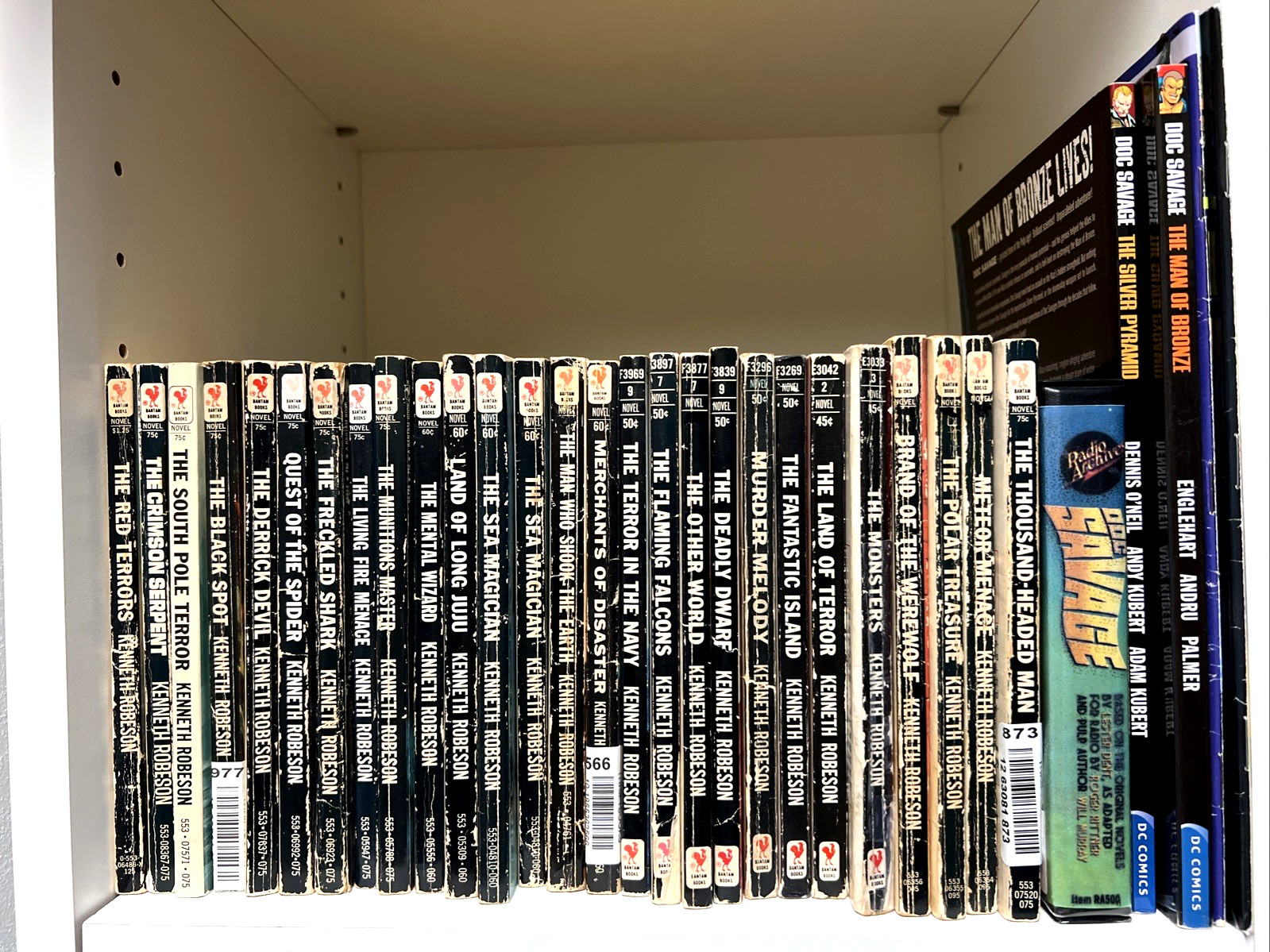 DOC SAVAGE Paperback Books/Graphic Novel Kenneth Robeson Bantam Books -YOU PICK!