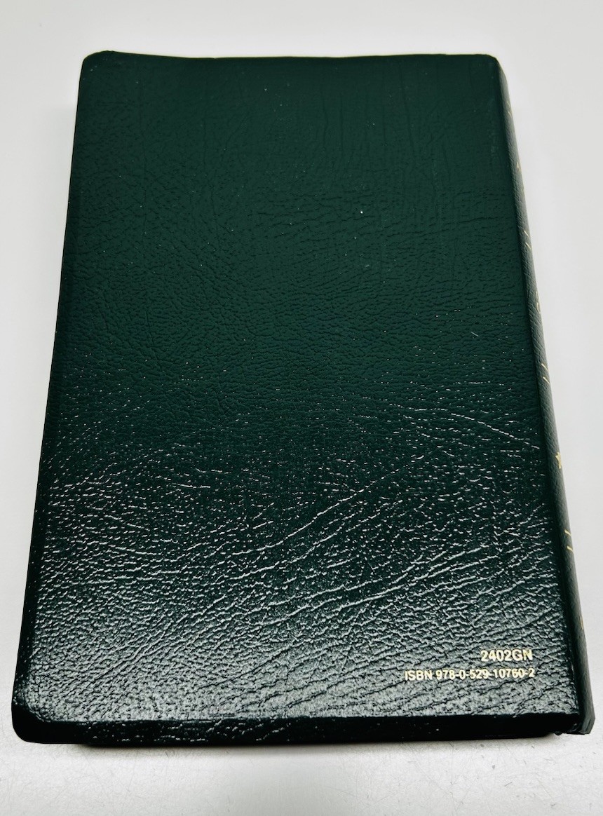 Green THE NEW AMERICAN BIBLE~Official Catholic World Press Bible book~c.2011