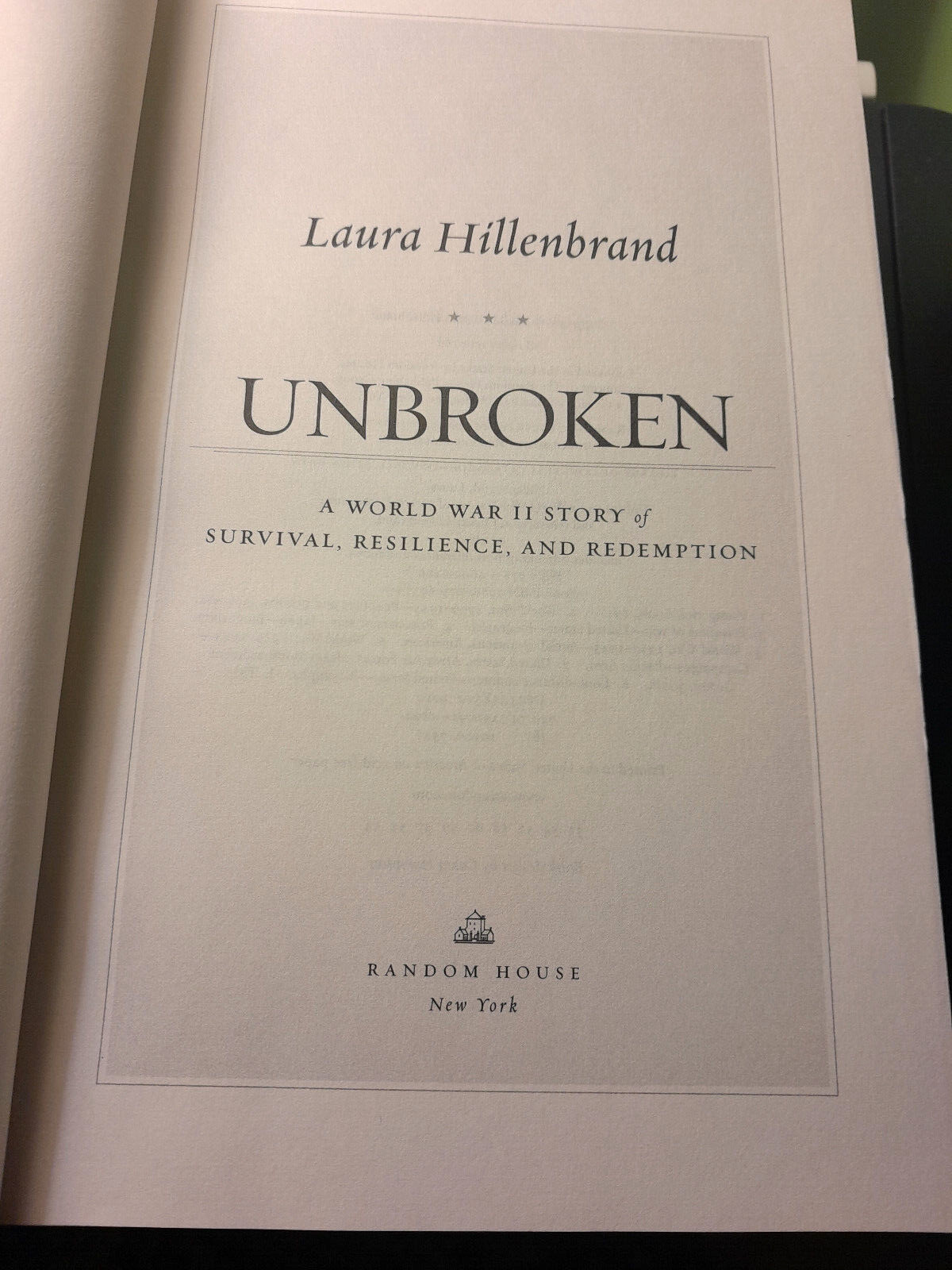 Laura Hillenbrand, UNBROKEN 2010 1st Edition HC/DJ WWII SURVIVOR LOUIS ZAMPERINI