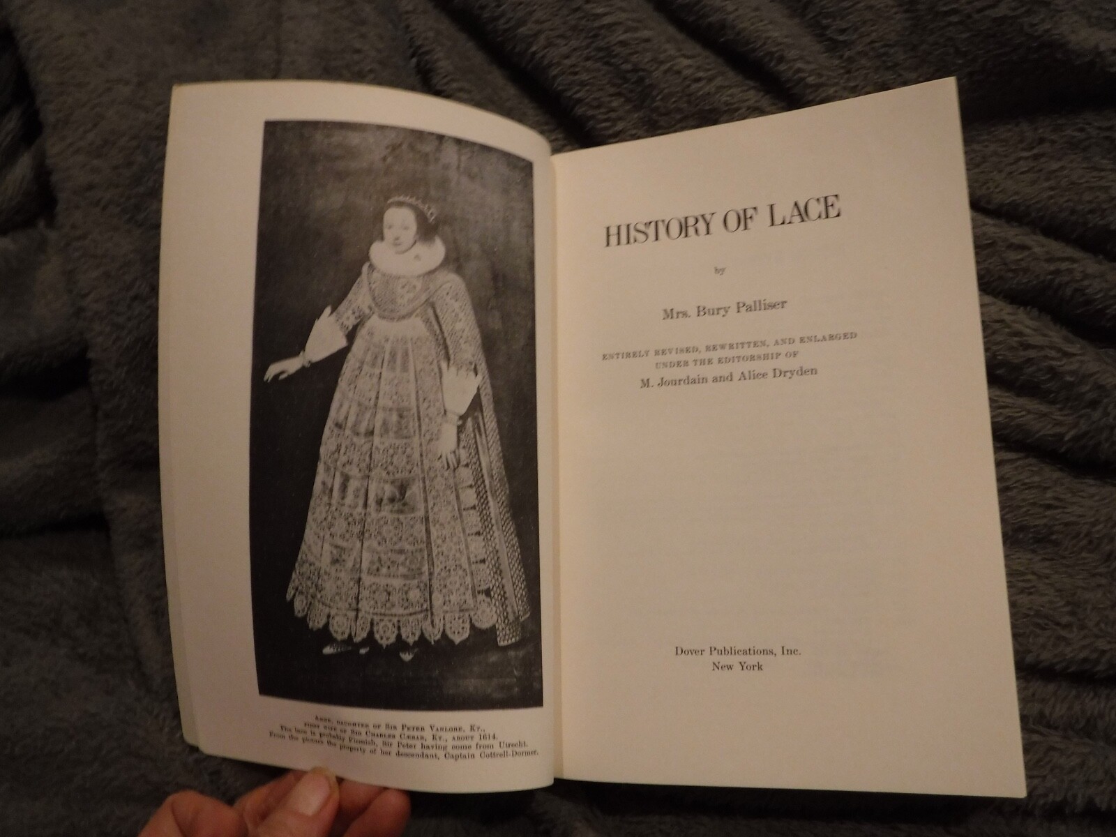 History of Lace by Bury Palliser (Needlework drawn work, cutwork, & lacis +++