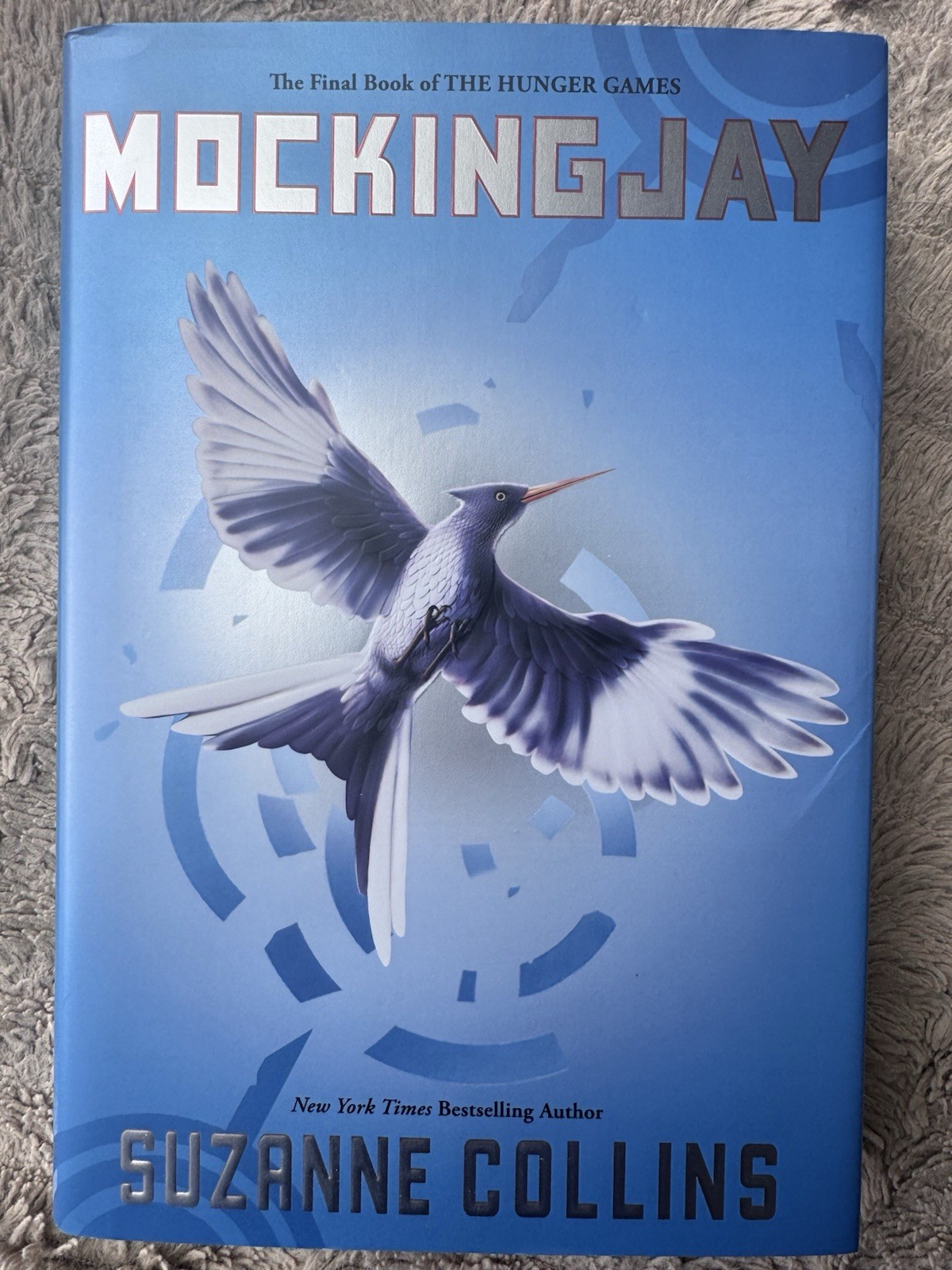 Mockingjay (Hunger Games, Book Three) by Suzanne Collins (2010, Hardcover)