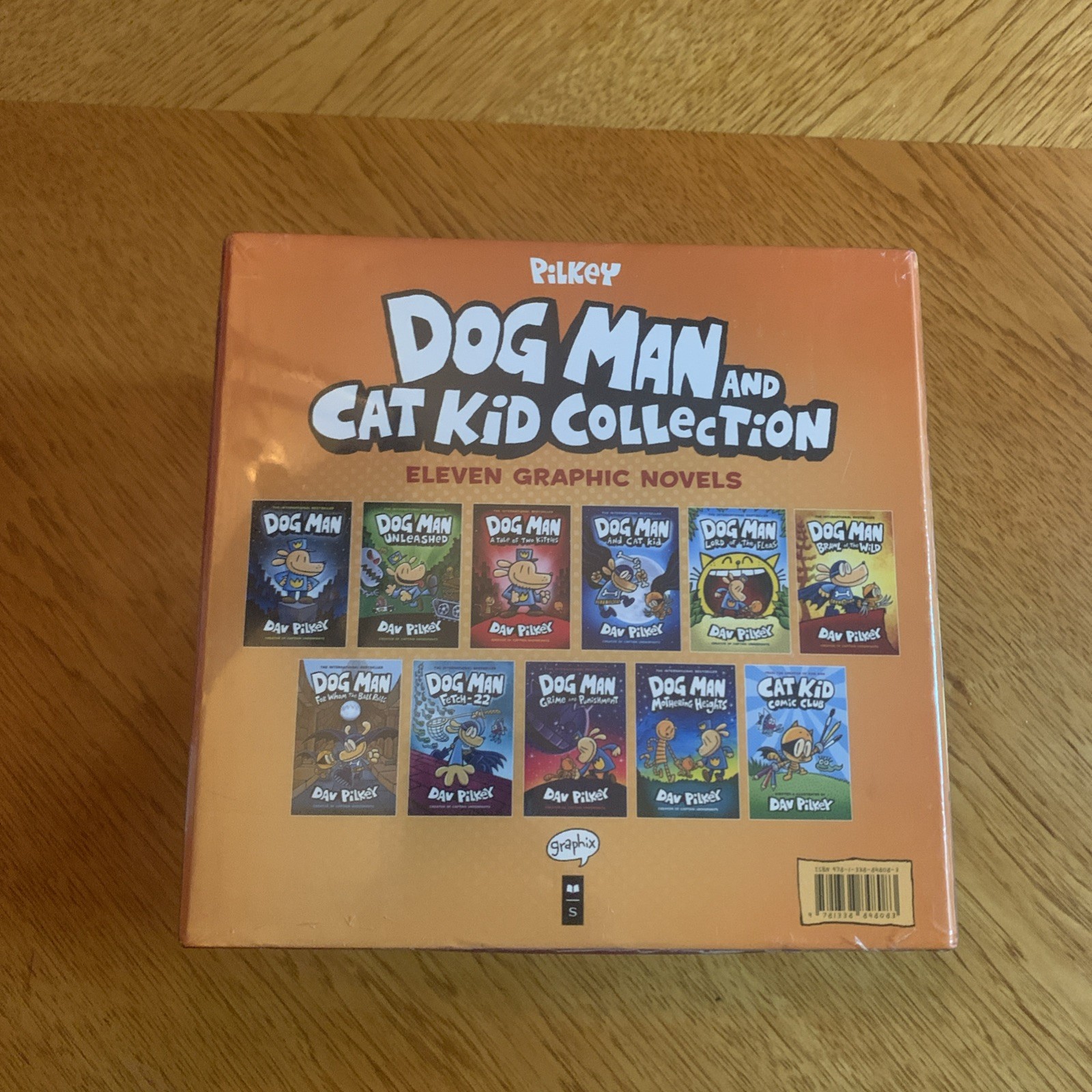 Dog Man and Cat Kid Collection: 11 Graphic Novels Box Set Hardcover BRAND NEW