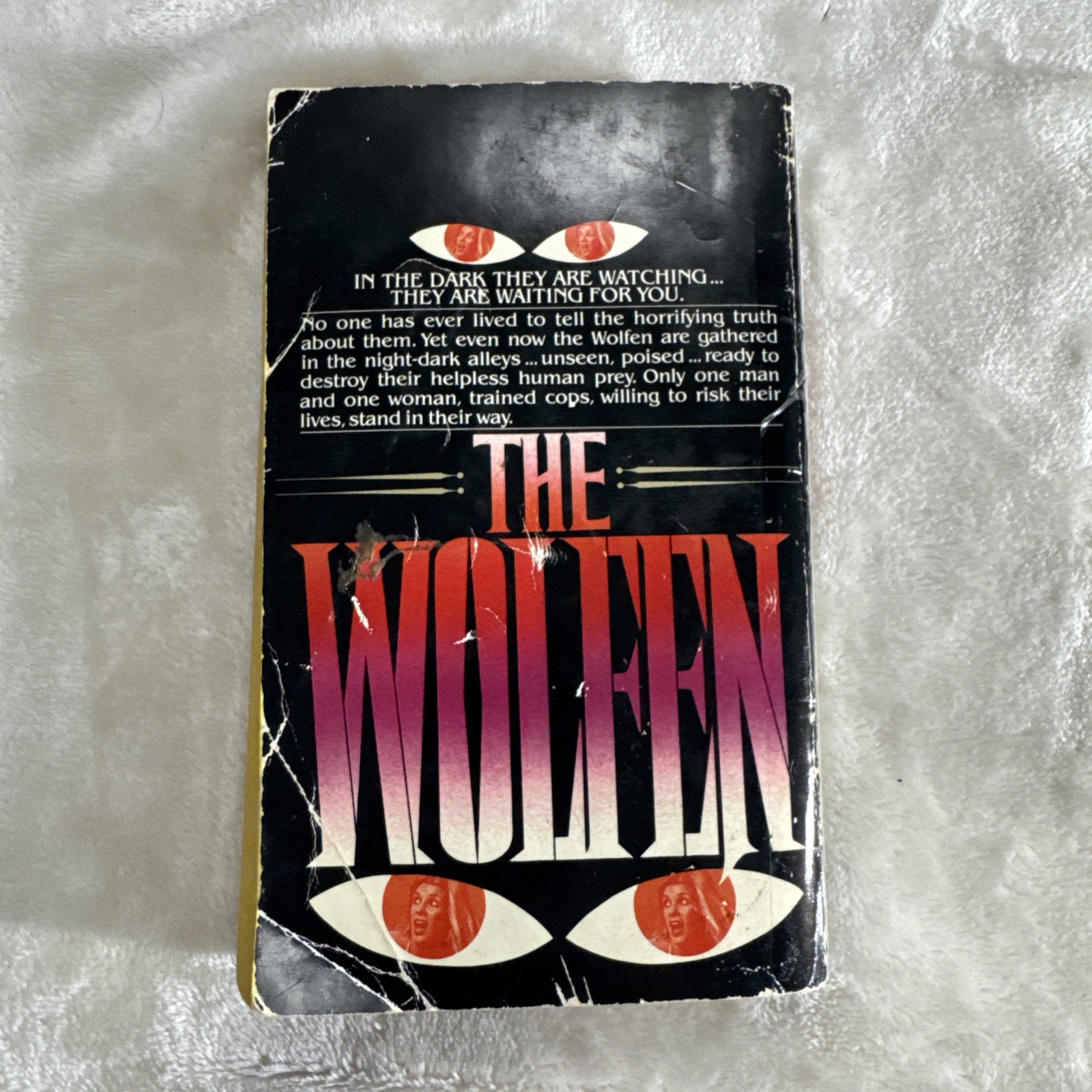 The Wolfen – Whitley Strieber (Paperback, 1979)