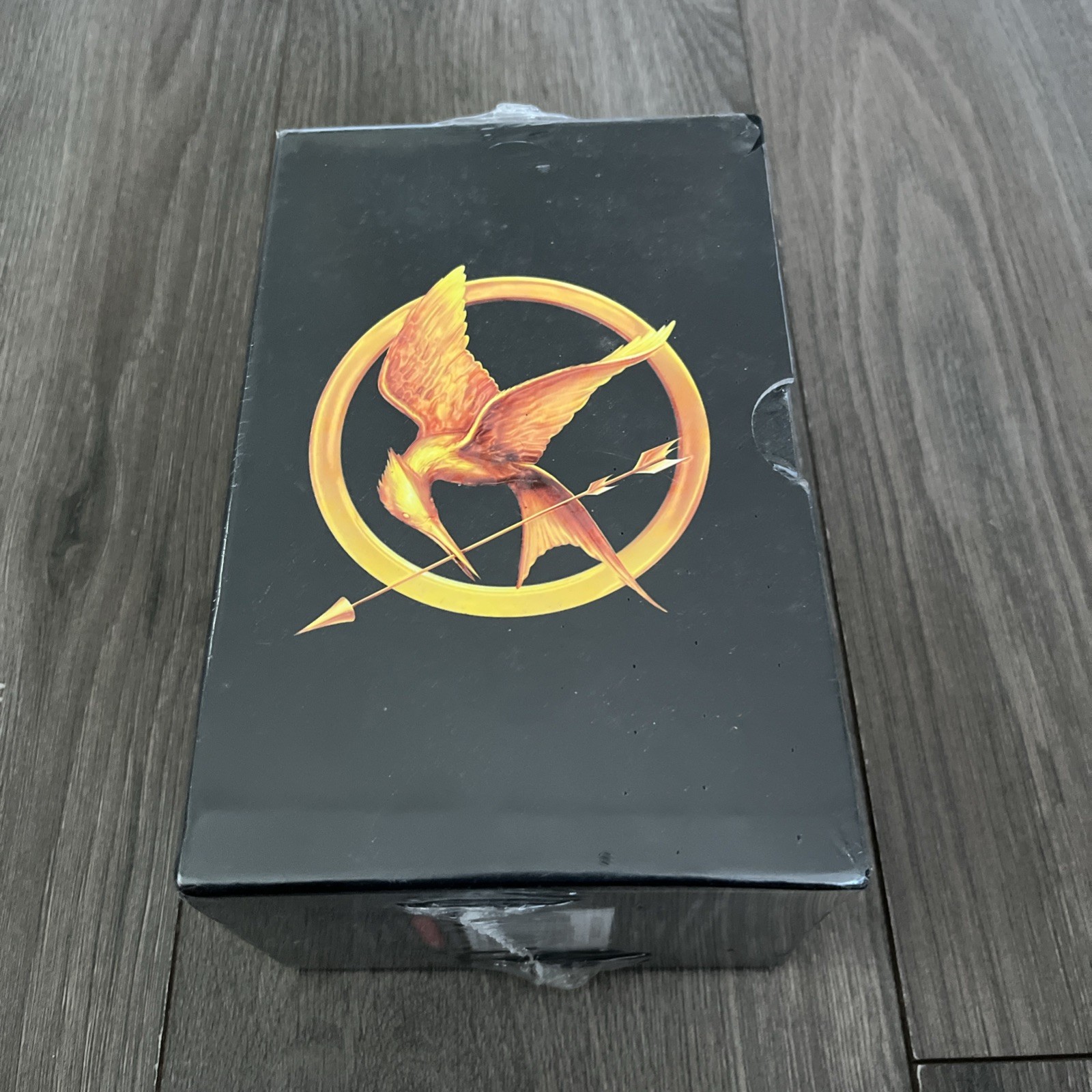 Trilogy Boxed Set – Catching Fire – Mockingjay by Suzanne Collins (2013,…