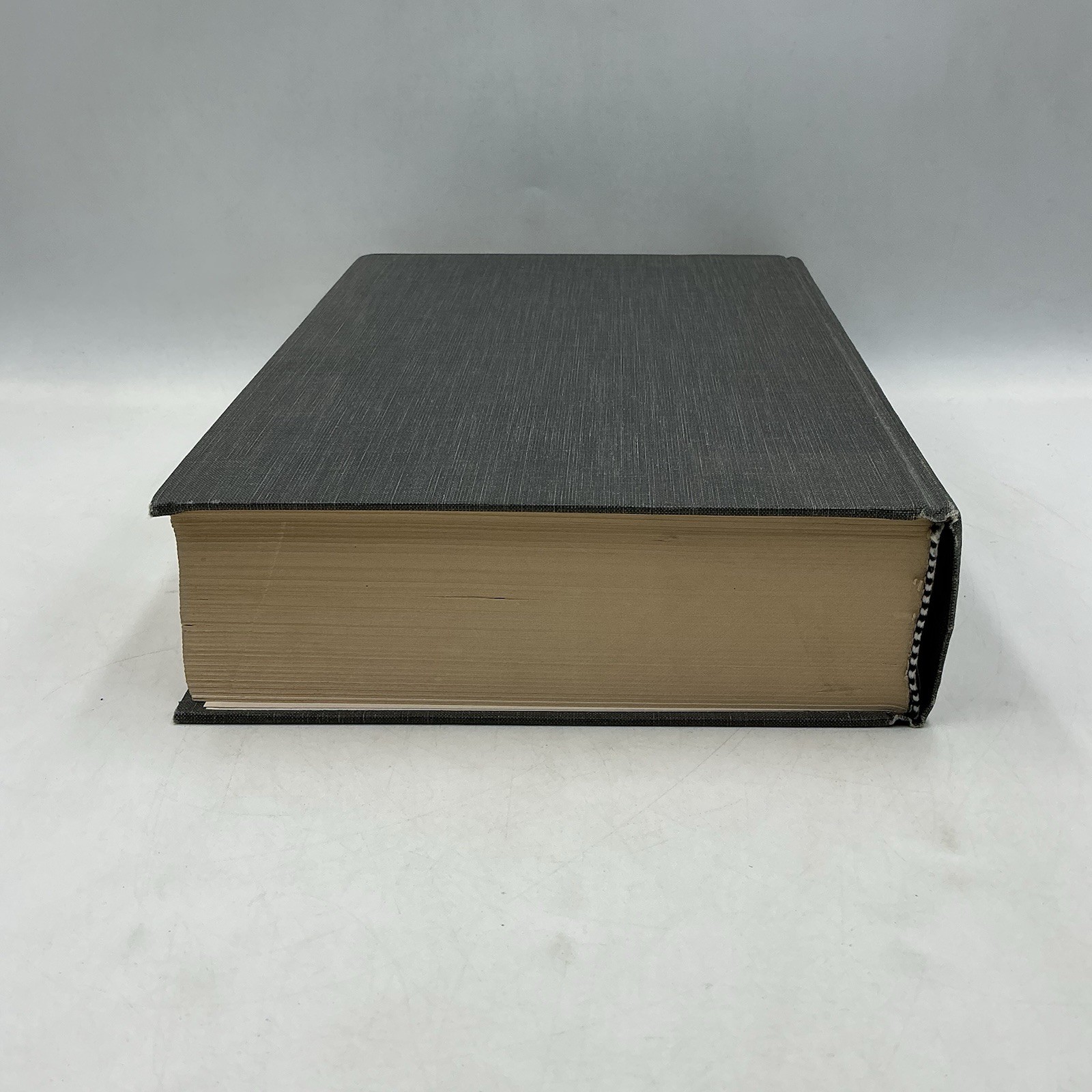 Lasers by Siegman, Anthony E. (1986) – Hardcover, by Siegman Anthony E. -No DJ