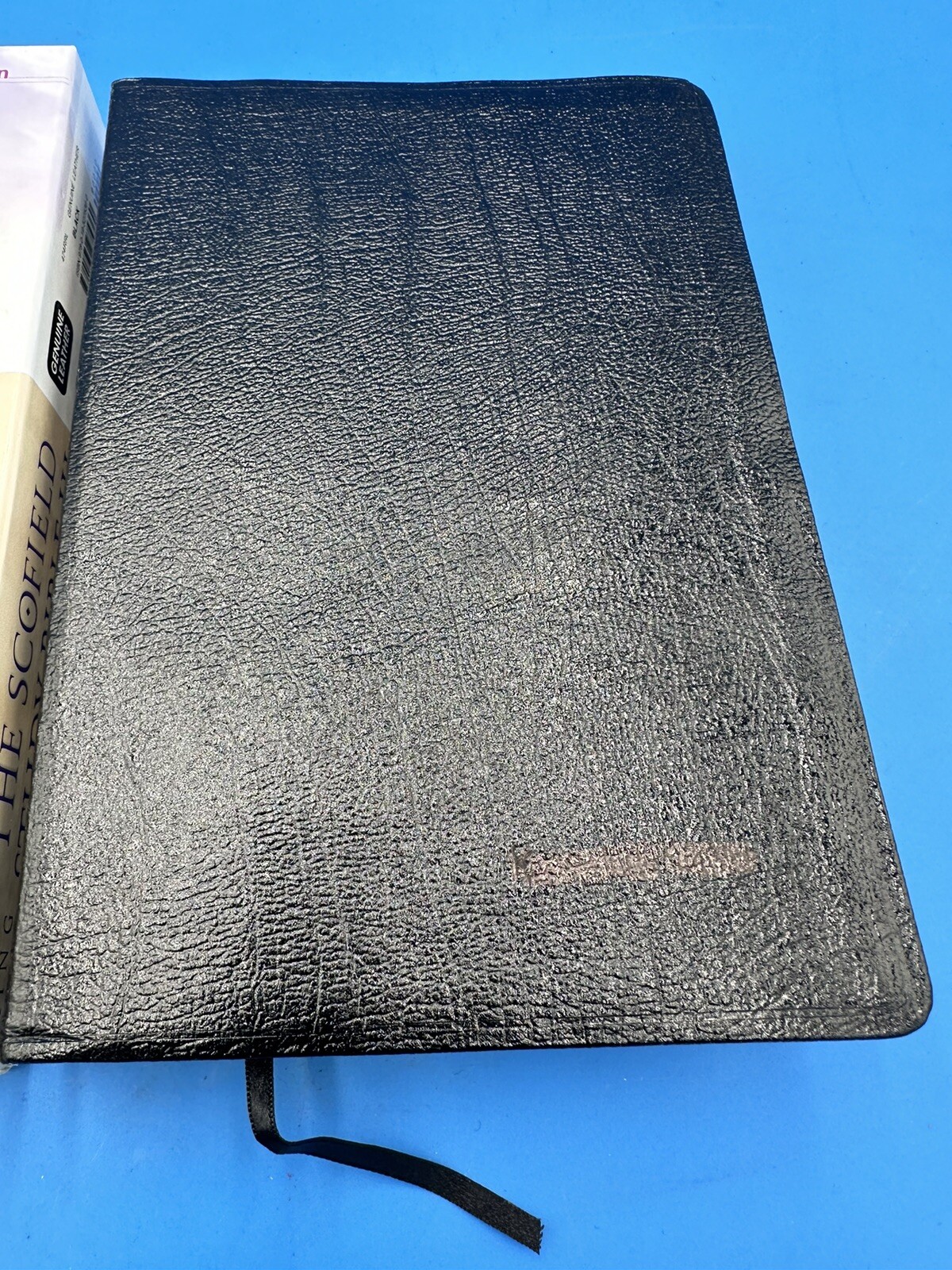 Scofield Study Bible III-NKJV (Leather / Fine Binding)