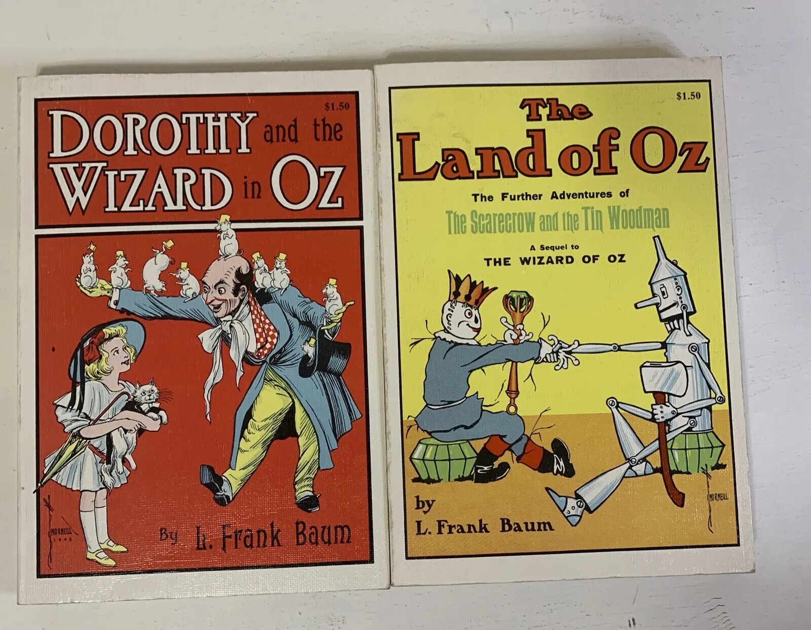 Lot of 2 The Wizard of Oz Paperback Books Reprinted Editions: The Land of Oz, Do
