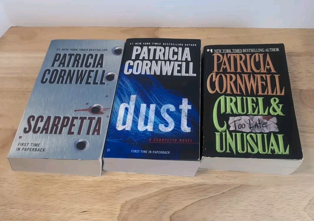 Patricia Cornwell Book Lot Dust, Scarpetta And Cruel & Unusual