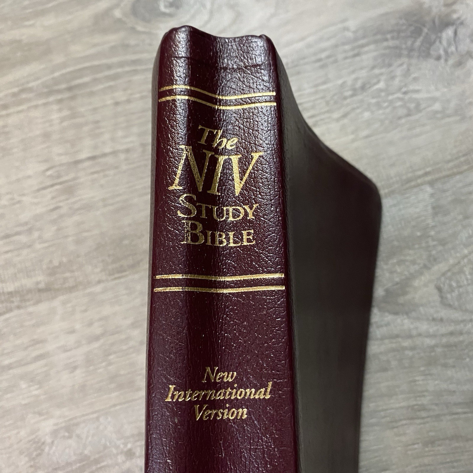 The NIV Study Bible 10th Anniversary Edition 1995 Bonded Leather Zondervan READ