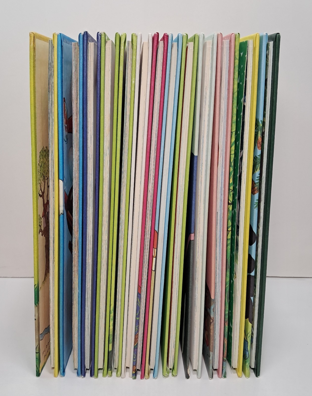 1972 Walt Disney’s Wonderful World Of Reading HC Books~EXCELLENT! Set Of 13