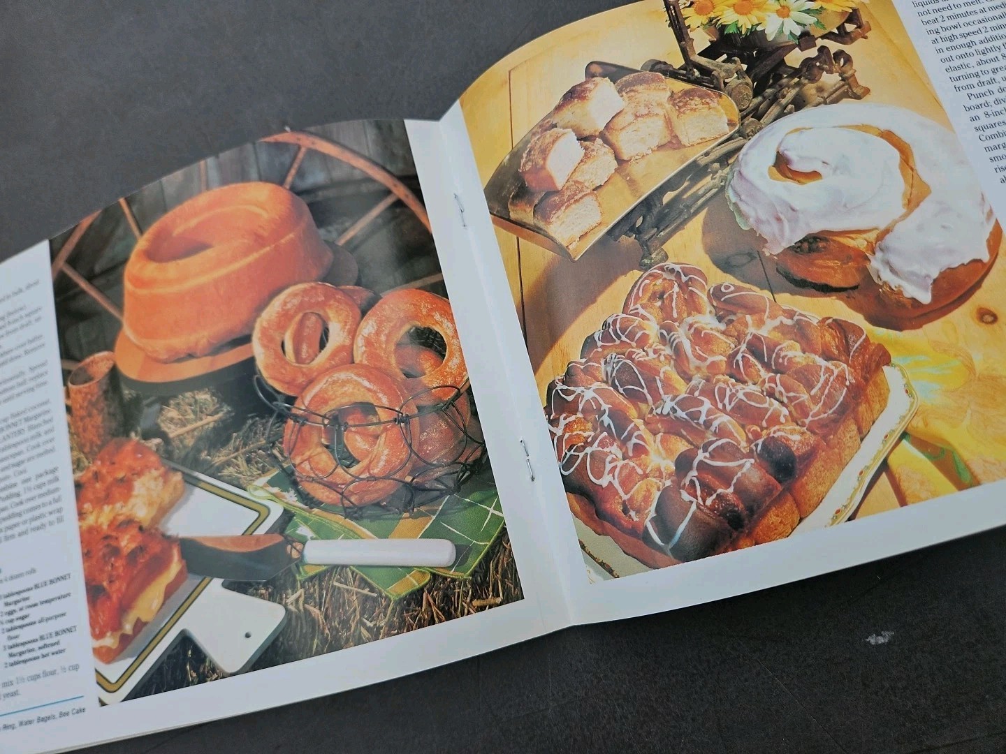 Fleischmann’s Bake-It-Easy Yeast Book Vintage Cookbook