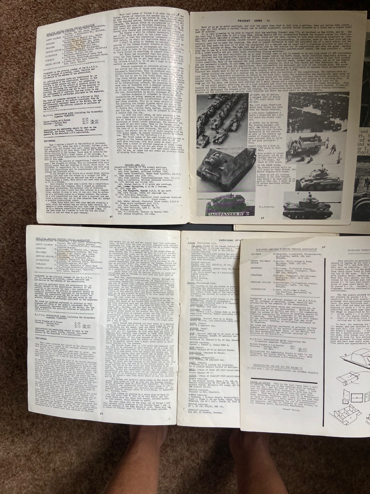 LOT OF 5 TANKETTE MAGAZINES MINIATURE ARMOURED FIGHTING VEHICLES 1970-1971