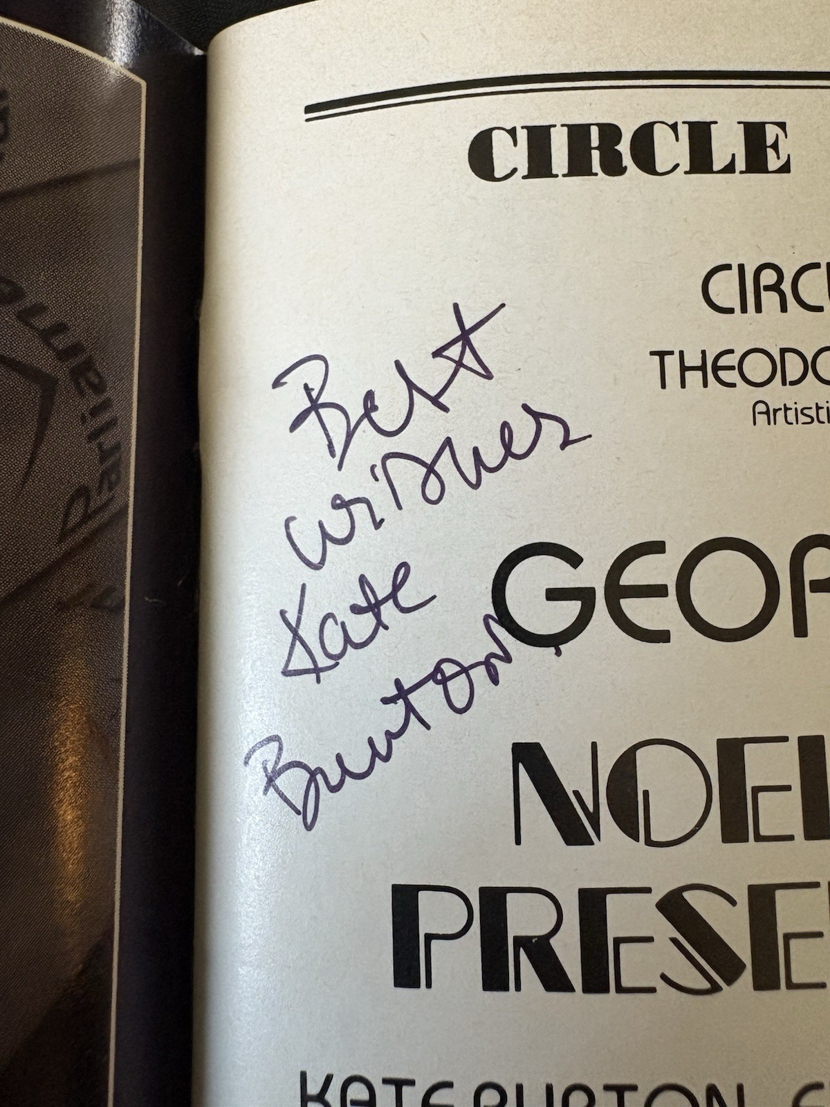 PLAYBILL NOEL COWARD’S PRESENT LAUGHTER 1982 GEORGE C. SCOTT KATE BURTON SIGNED